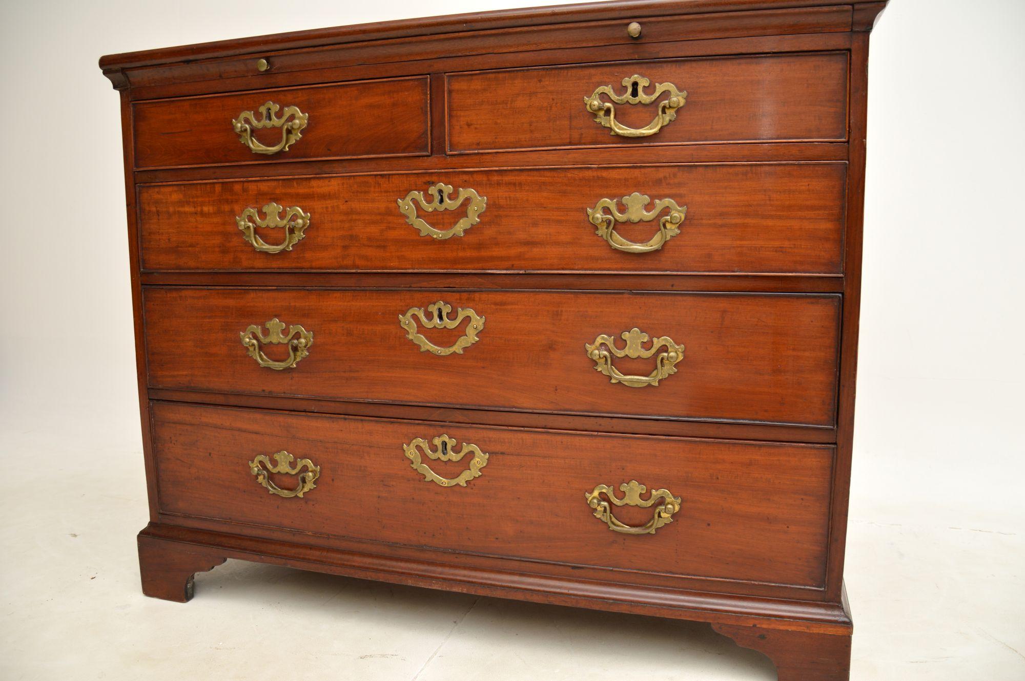 Antique Georgian Period Chest of Drawers For Sale 2