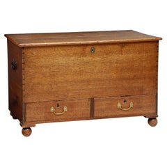 Antique Georgian Period Dovetailed Oak Mule Chest