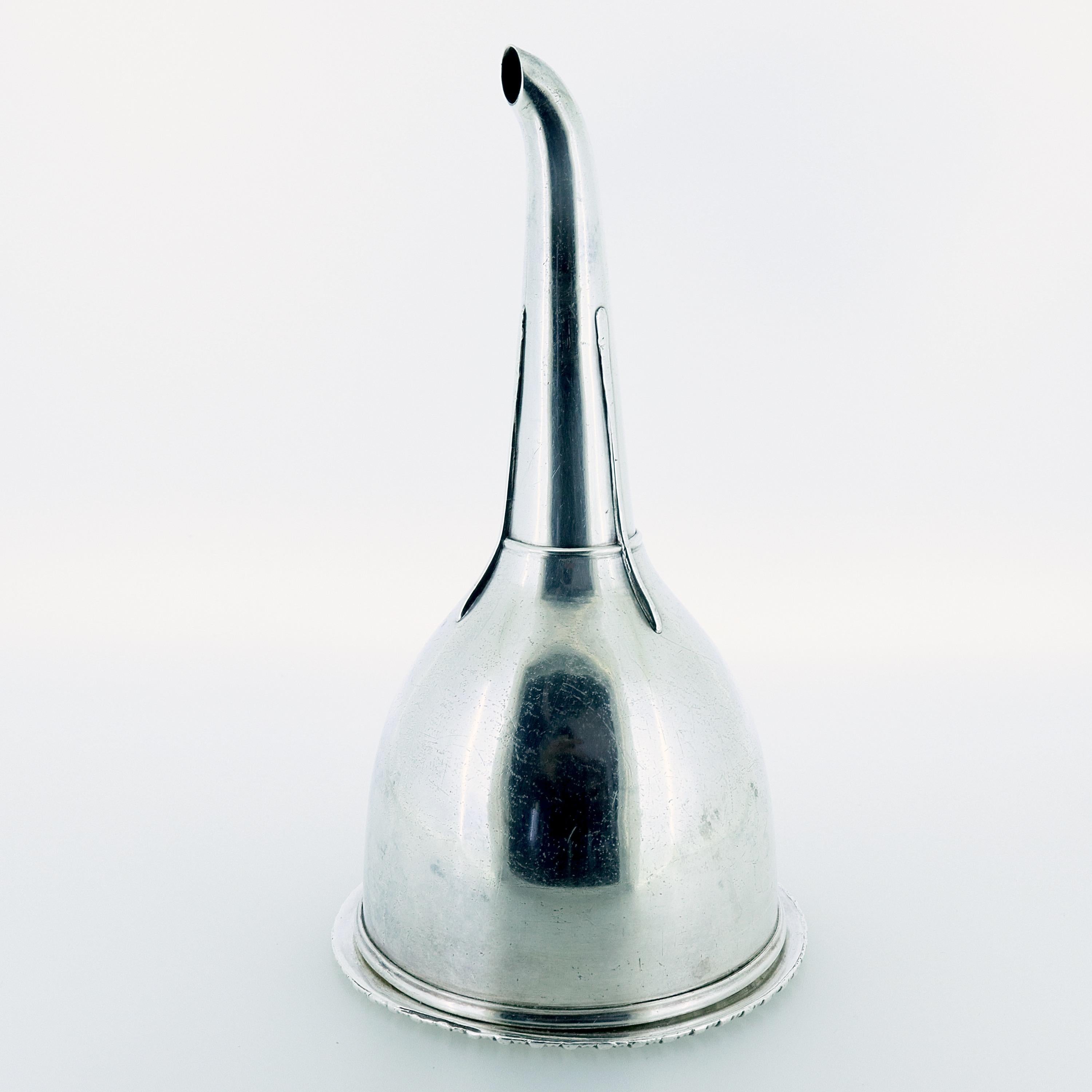 Antique Georgian Period English Silver Plated Wine Funnel For Sale 1