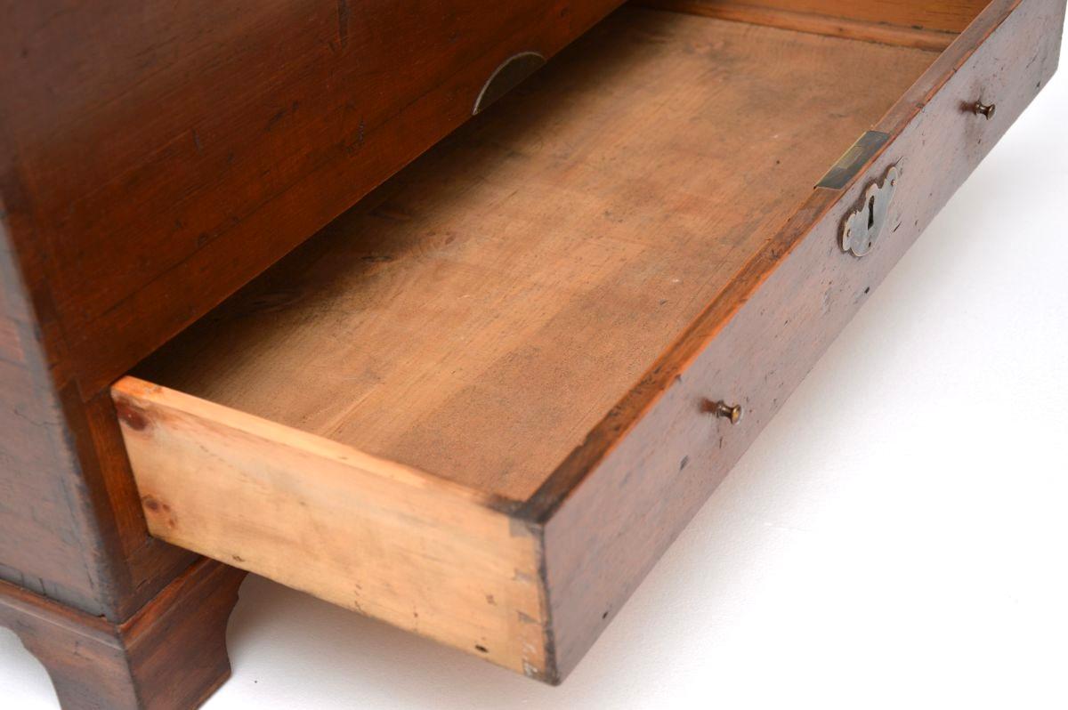 Antique Georgian Period Pine Chest / Trunk For Sale 3