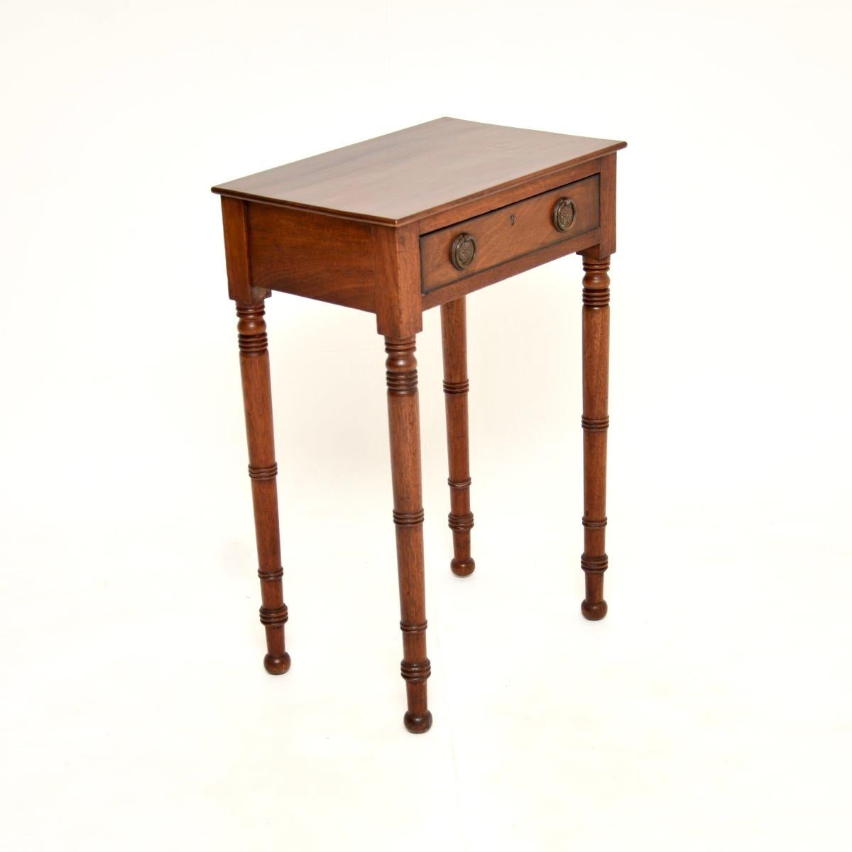 George III Table d'appoint ancienne d'époque géorgienne en vente