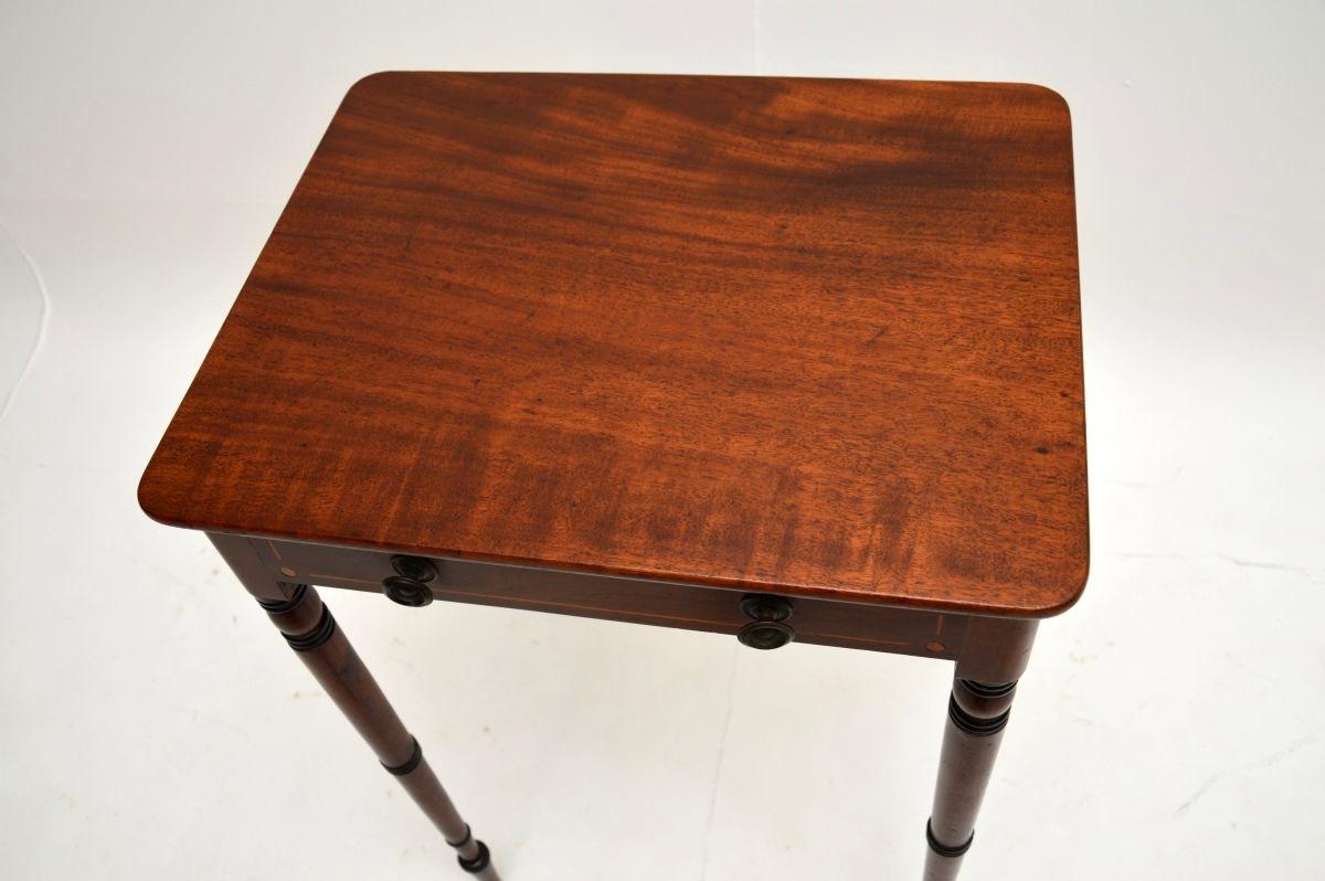 Début du XIXe siècle Table d'appoint ancienne d'époque géorgienne en vente