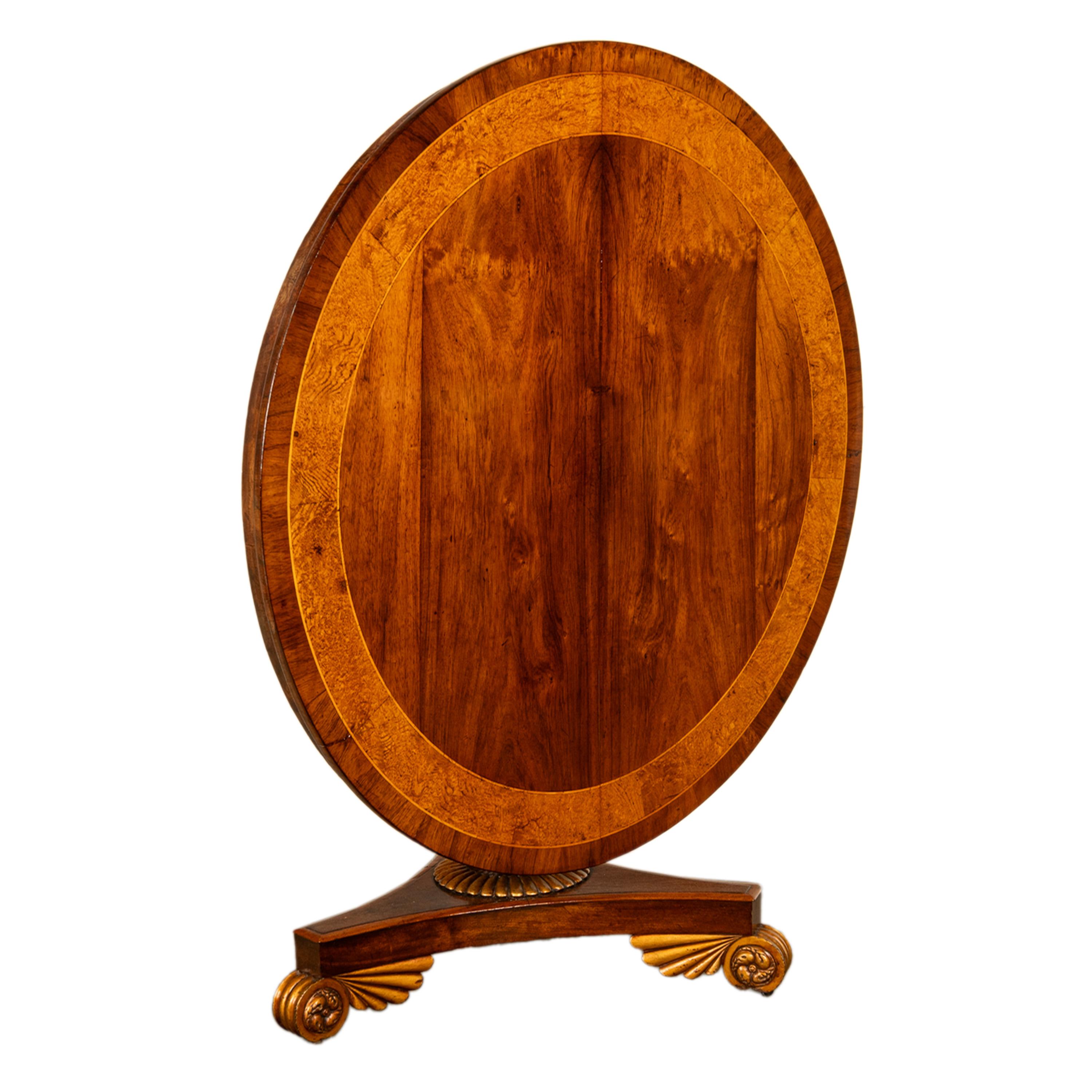 Ancienne table de salle à manger à plateau basculant en noyer doré Amboyna Regency Georgian Bon état - En vente à Portland, OR