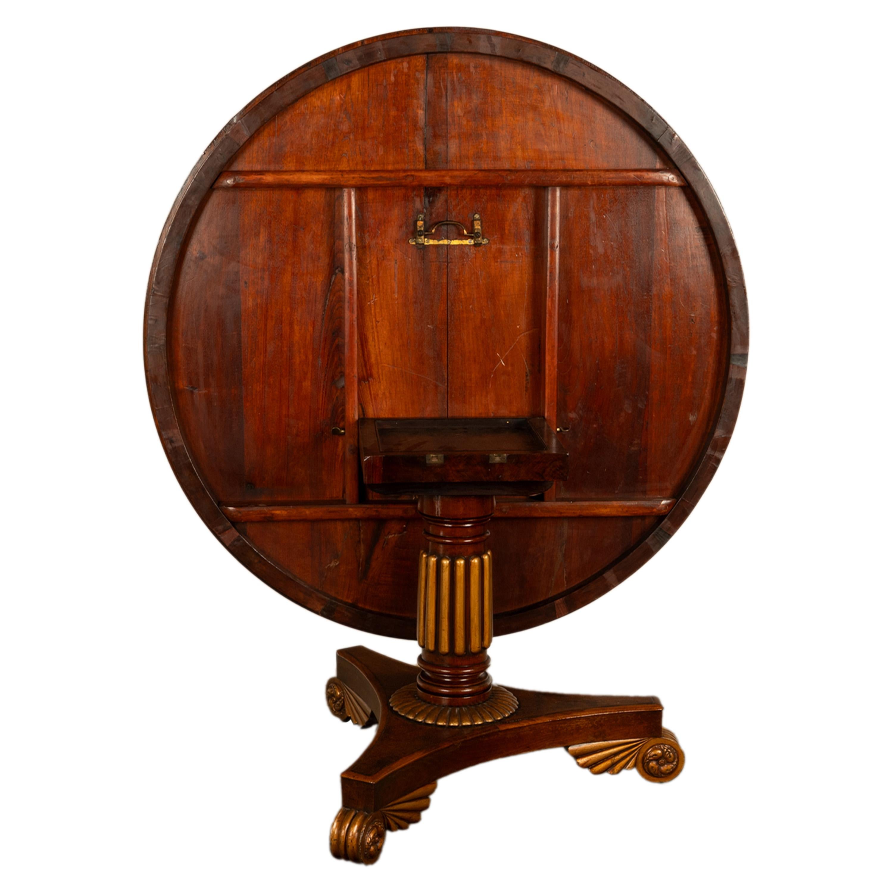 Ancienne table de salle à manger à plateau basculant en noyer doré Amboyna Regency Georgian en vente 1