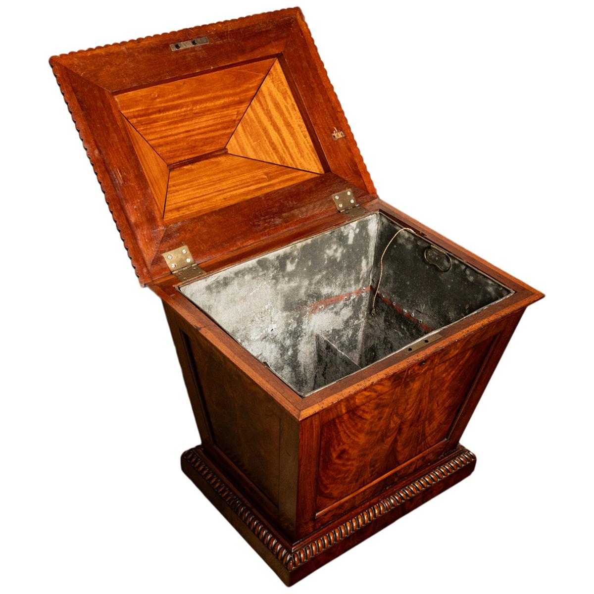 Antiguo Georgiano Regencia Llama Caoba Sarcófago Vino Cellarette Enfriador 1820 en venta 10