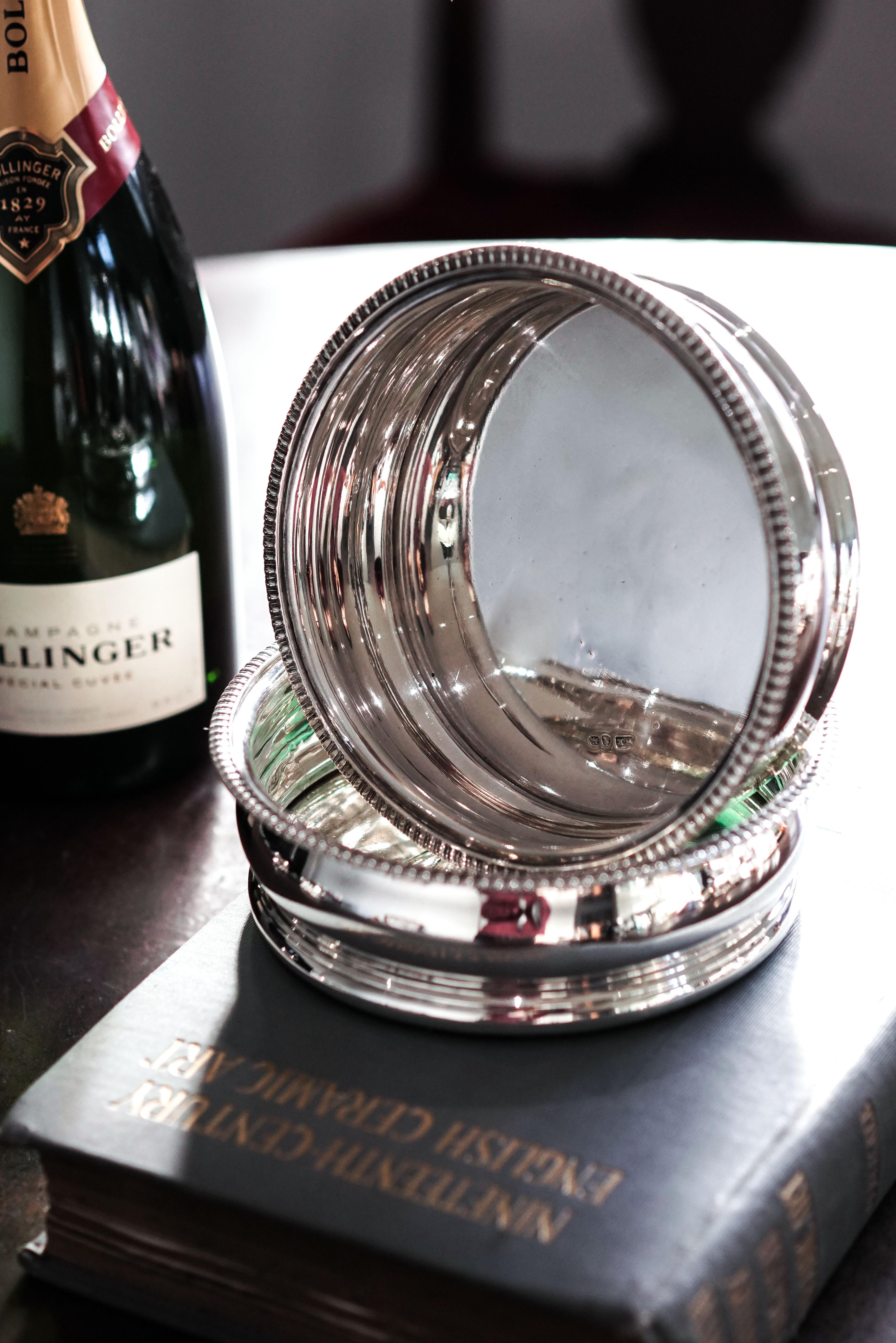 Antico sottobicchiere d'argento massiccio Georgiano Regency con base d'argento - William Eaton in vendita 1