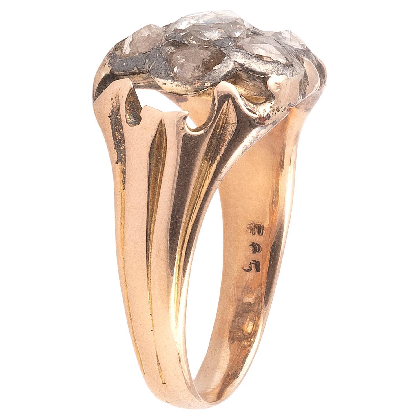 Antique Georgian Rose Cut Diamond Gold Cluster Ring In Excellent Condition For Sale In Firenze, IT