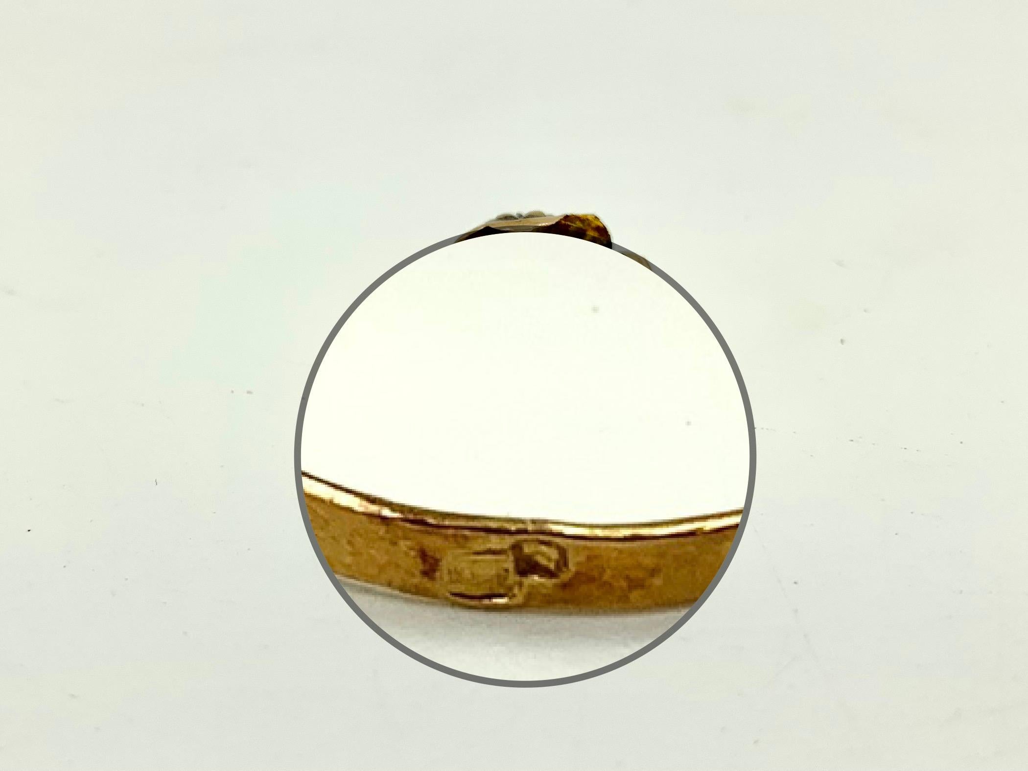 Women's or Men's Antique Georgian Rose Ring, 14K Rose Gold, Diamond, Sea Scallop Design Detail For Sale
