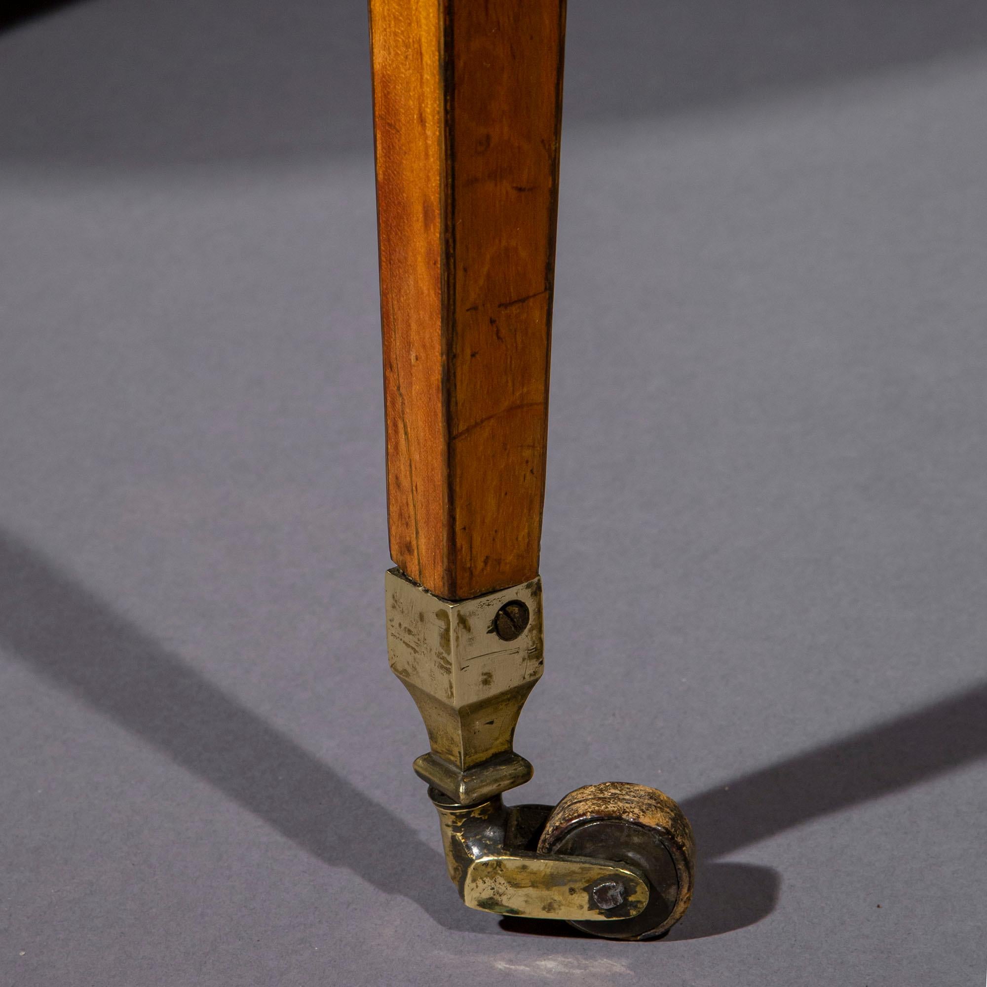 18th Century Satinwood Oval Pembroke Table 3