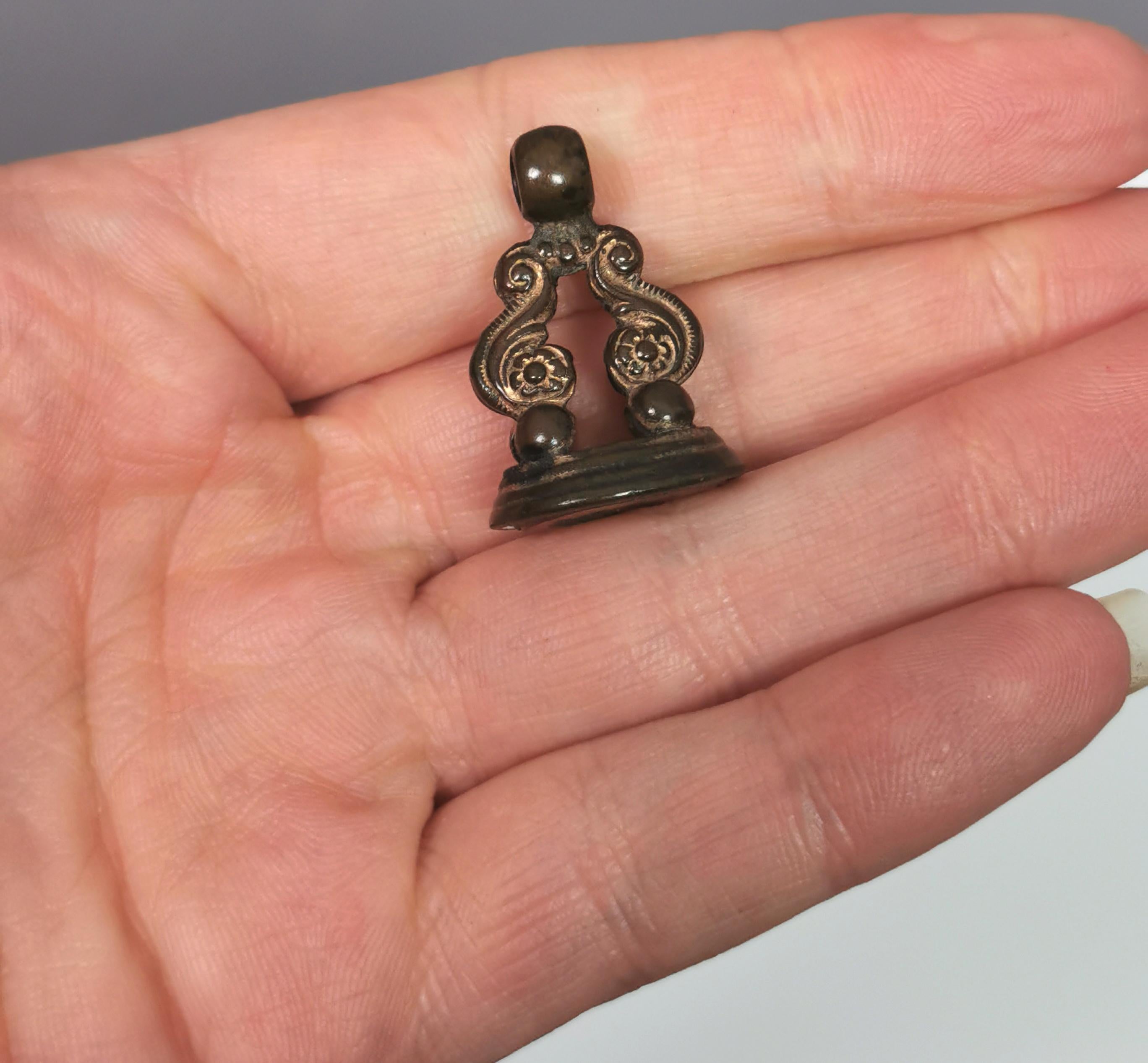 Antique Georgian seal fob pendant, glass intaglio  For Sale 3
