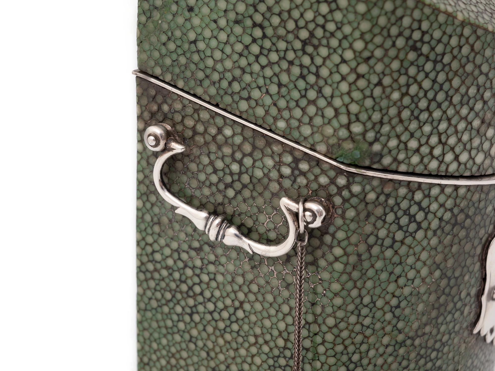 Antique Georgian Shagreen and Silver Tea Spoon Box en vente 1