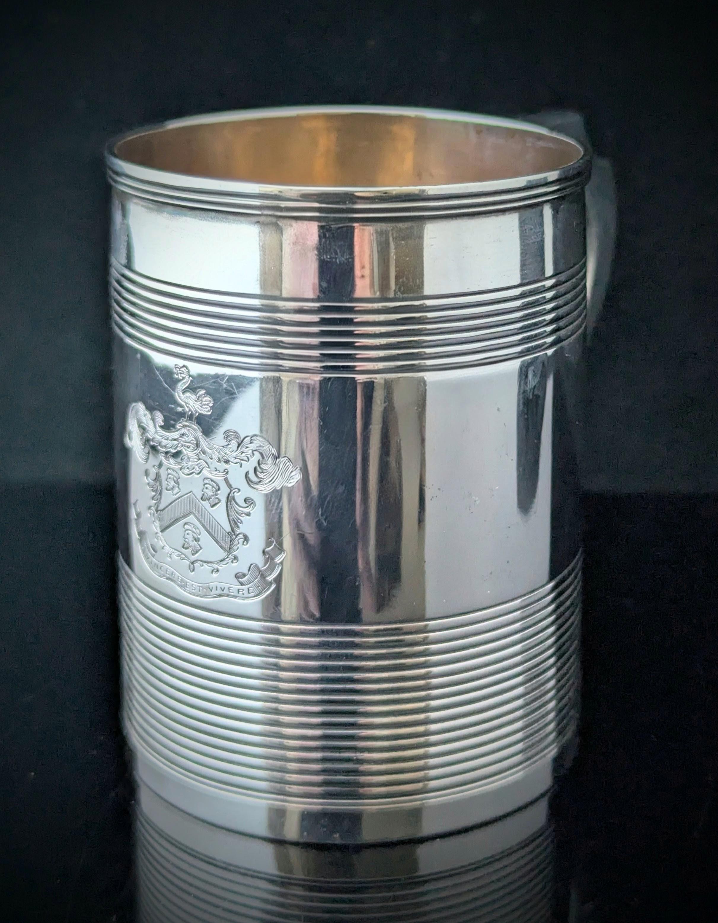 Antico boccale da battesimo in argento georgiano, mezza pinta di birra in vendita 1