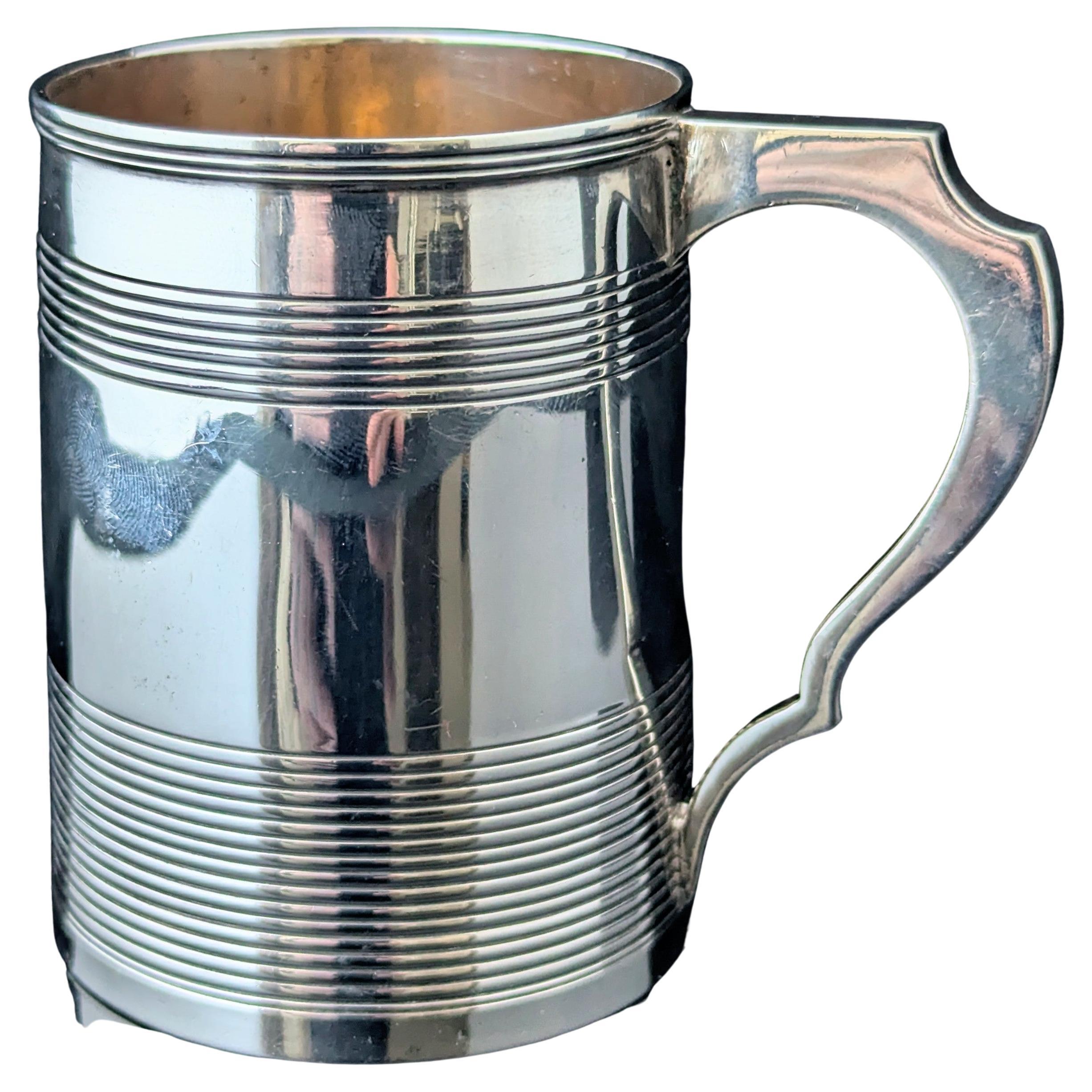 Antico boccale da battesimo in argento georgiano, mezza pinta di birra in vendita