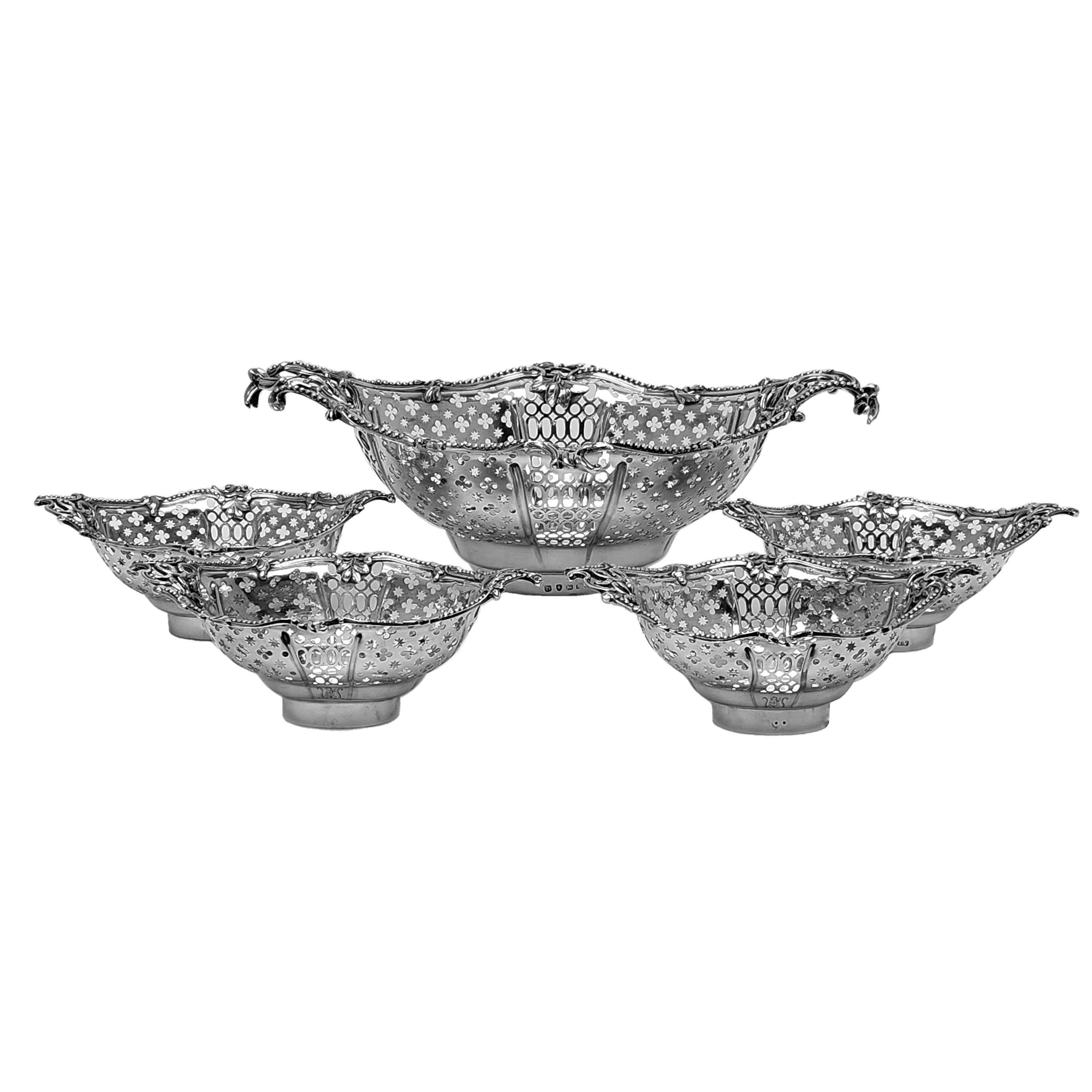 Centro de mesa georgiano antiguo de plata 1775 estilo Adams Inglés en venta