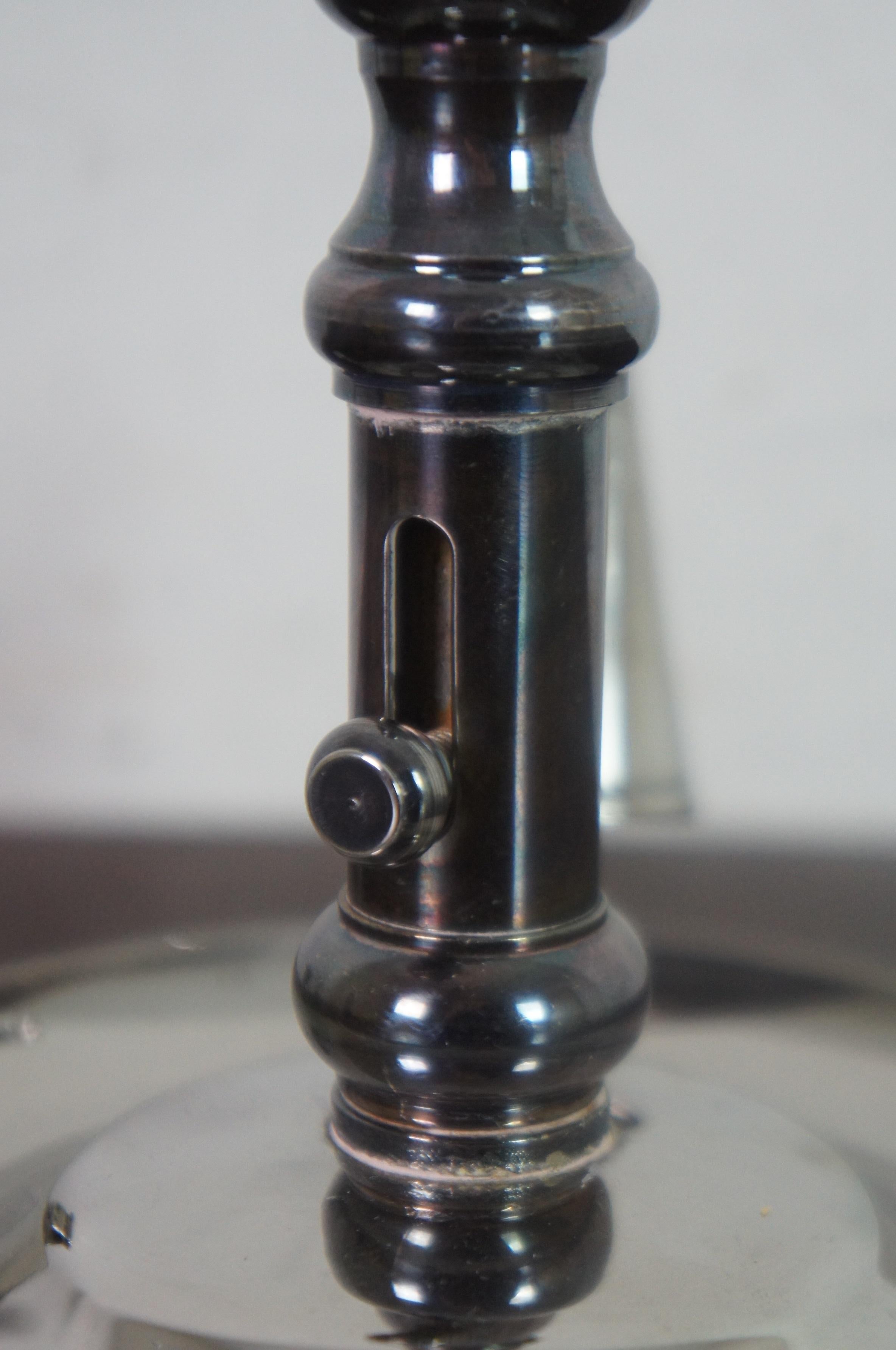 Antique Georgian Silverplate Chamberstick Candle Holder Candlestick w Snuffer In Good Condition For Sale In Dayton, OH