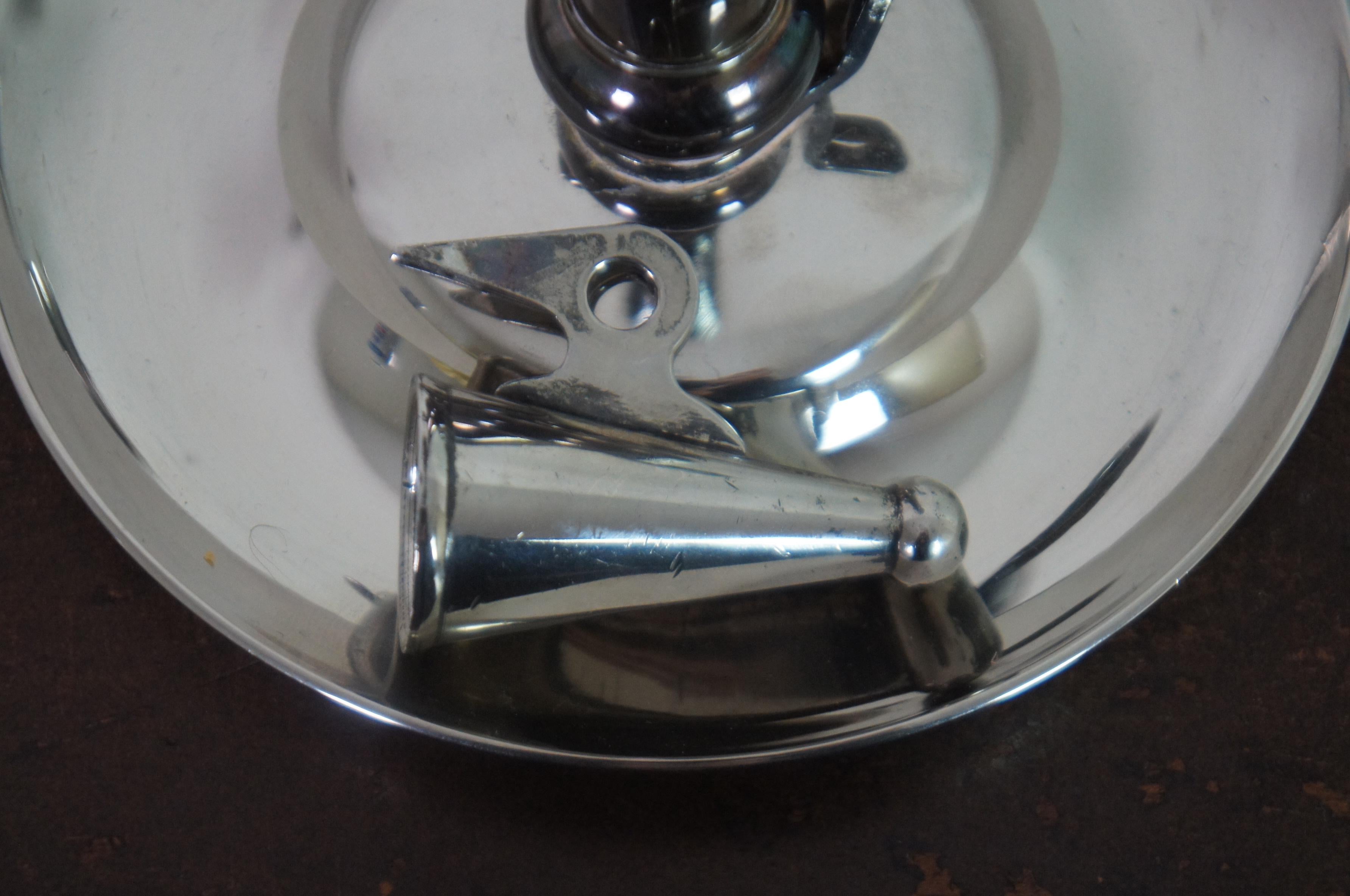 Placcato argento Antico portacandele georgiano in silverplate con portacandele e sputacchiera in vendita