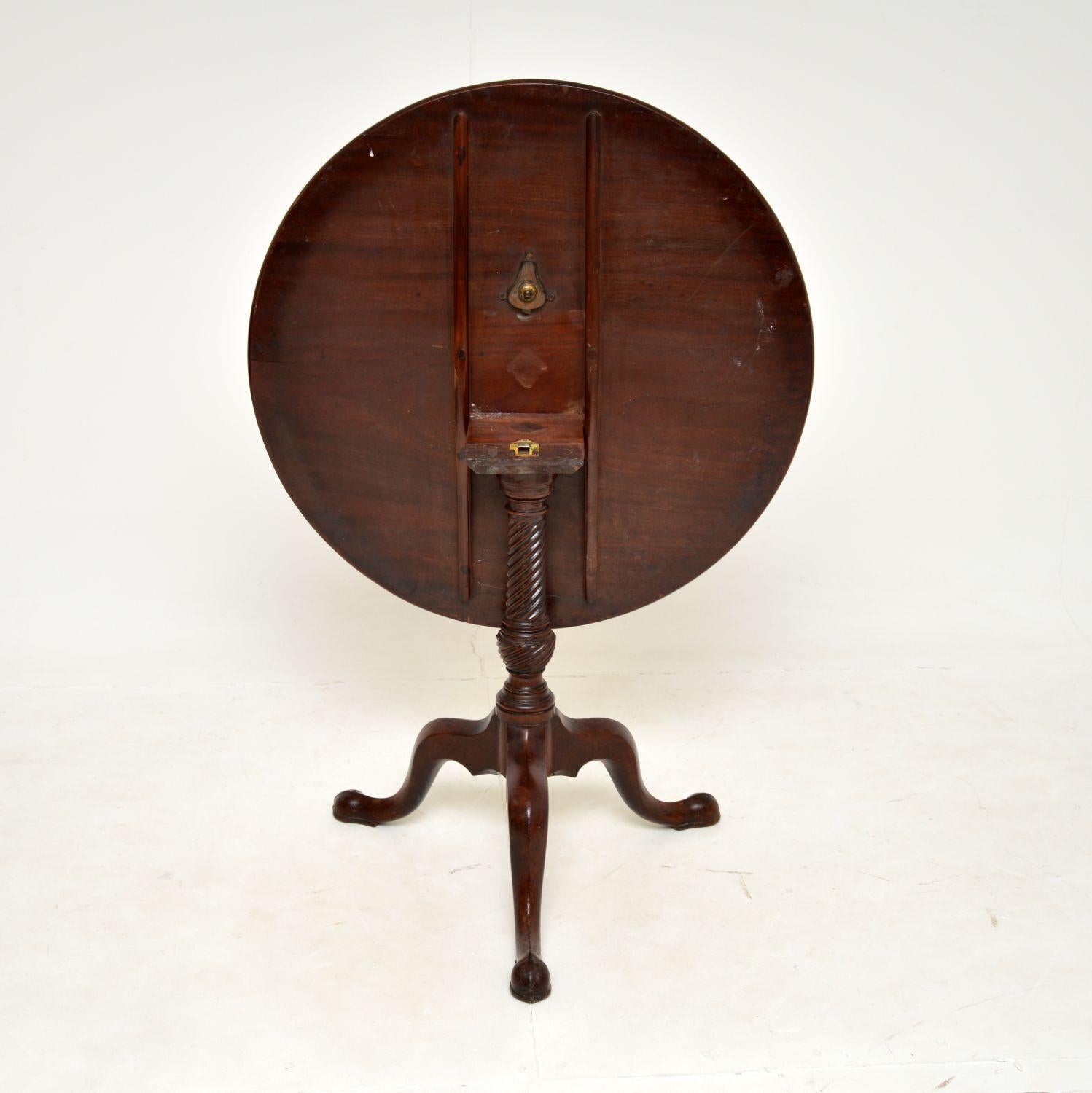 Late 18th Century Antique Georgian Snap Top Table For Sale
