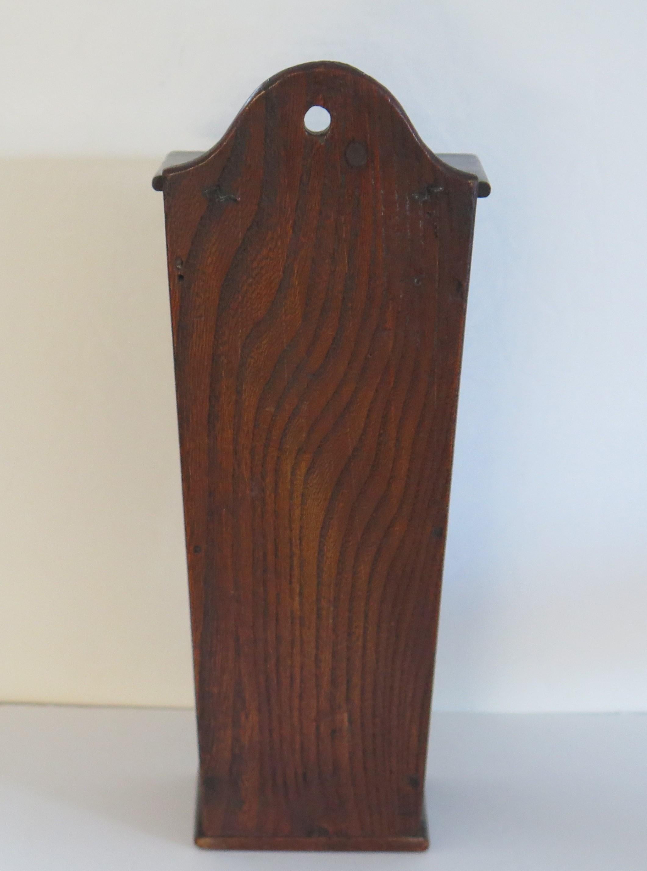 Antique Georgian Solid Elm Candle Box with Iron Catch, circa 1780 For Sale 3