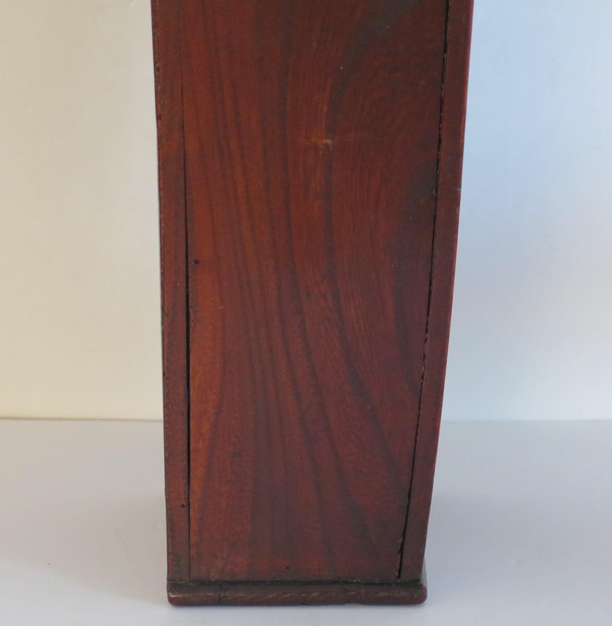 Antique Georgian Solid Elm Candle Box with Iron Catch, circa 1780 For Sale 5
