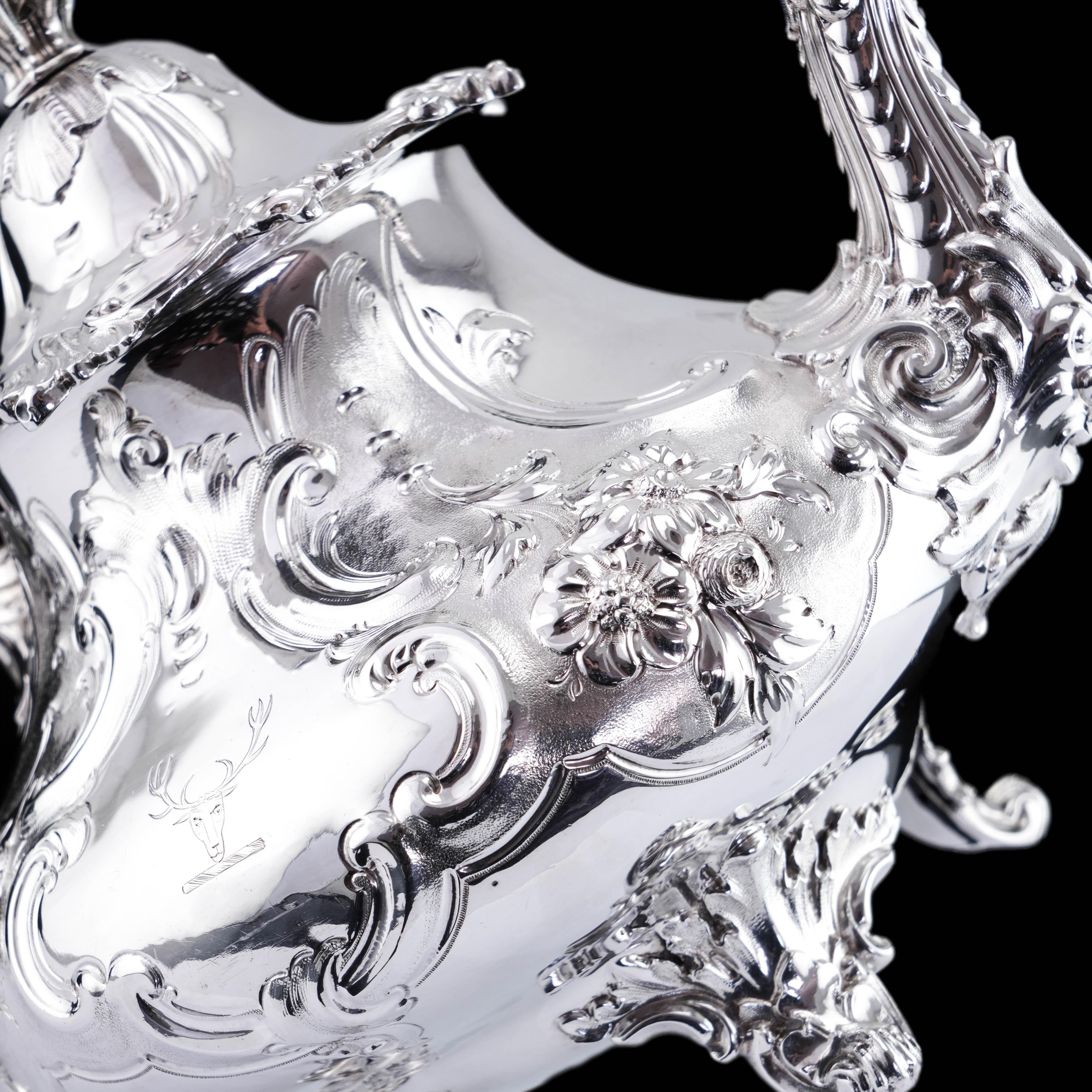 Antique Georgian Solid Silver Cup/Wine Cooler with Lid, Earl Interest - 1826 For Sale 9