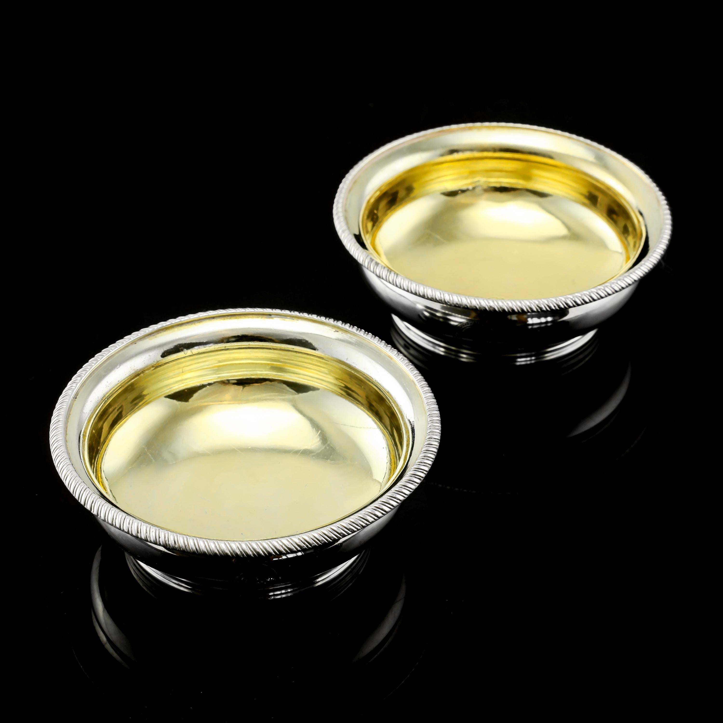 Antique Georgian Solid Silver Pair of Salt Cellars, Joseph Felix Podio, 1809 In Good Condition For Sale In London, GB