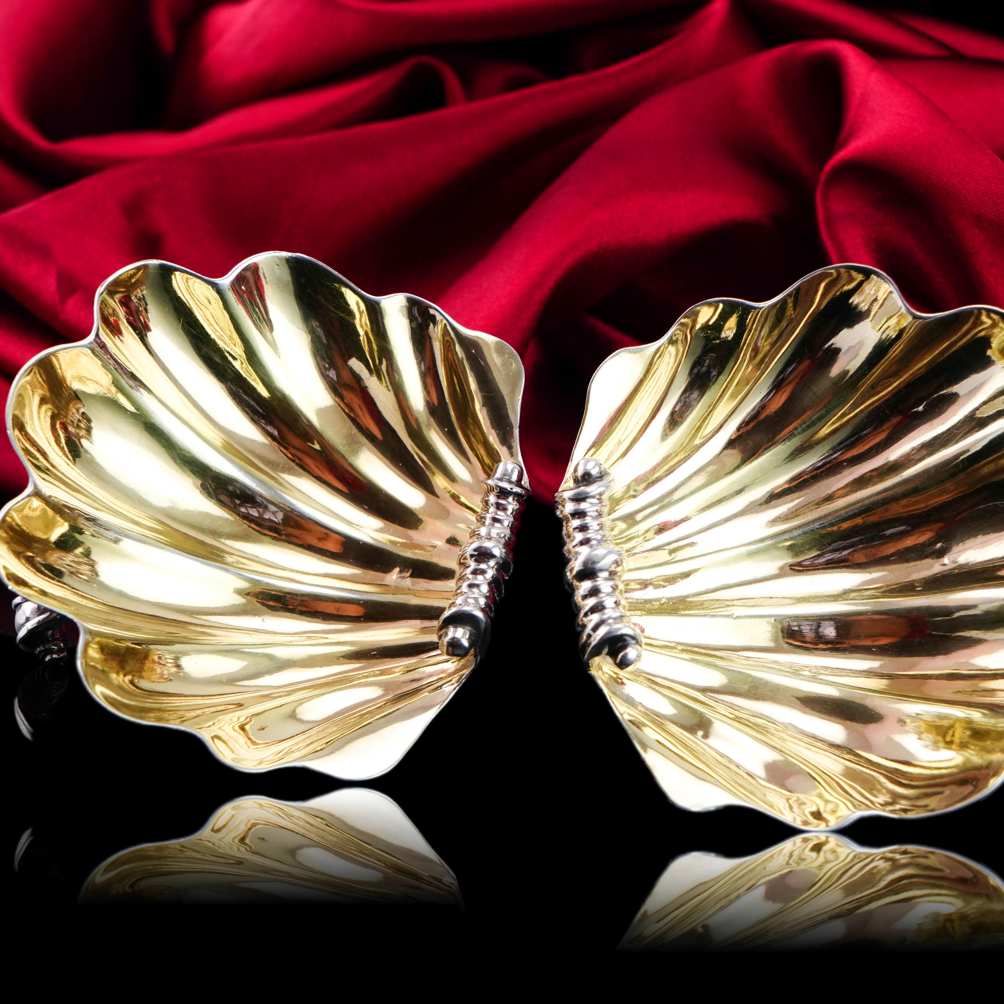 Antique Georgian Solid Silver Shell Salts/Butter Dishes Edward Farrell 1830 In Good Condition For Sale In London, GB