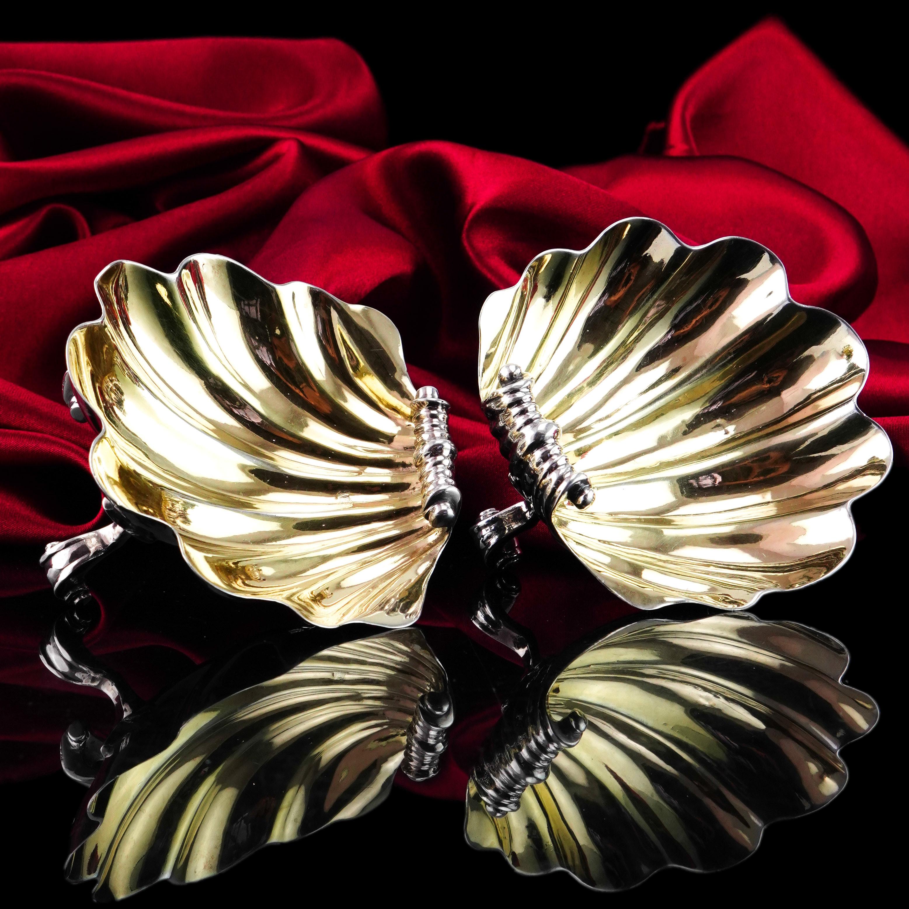 19th Century Antique Georgian Solid Silver Shell Salts/Butter Dishes Edward Farrell 1830 For Sale
