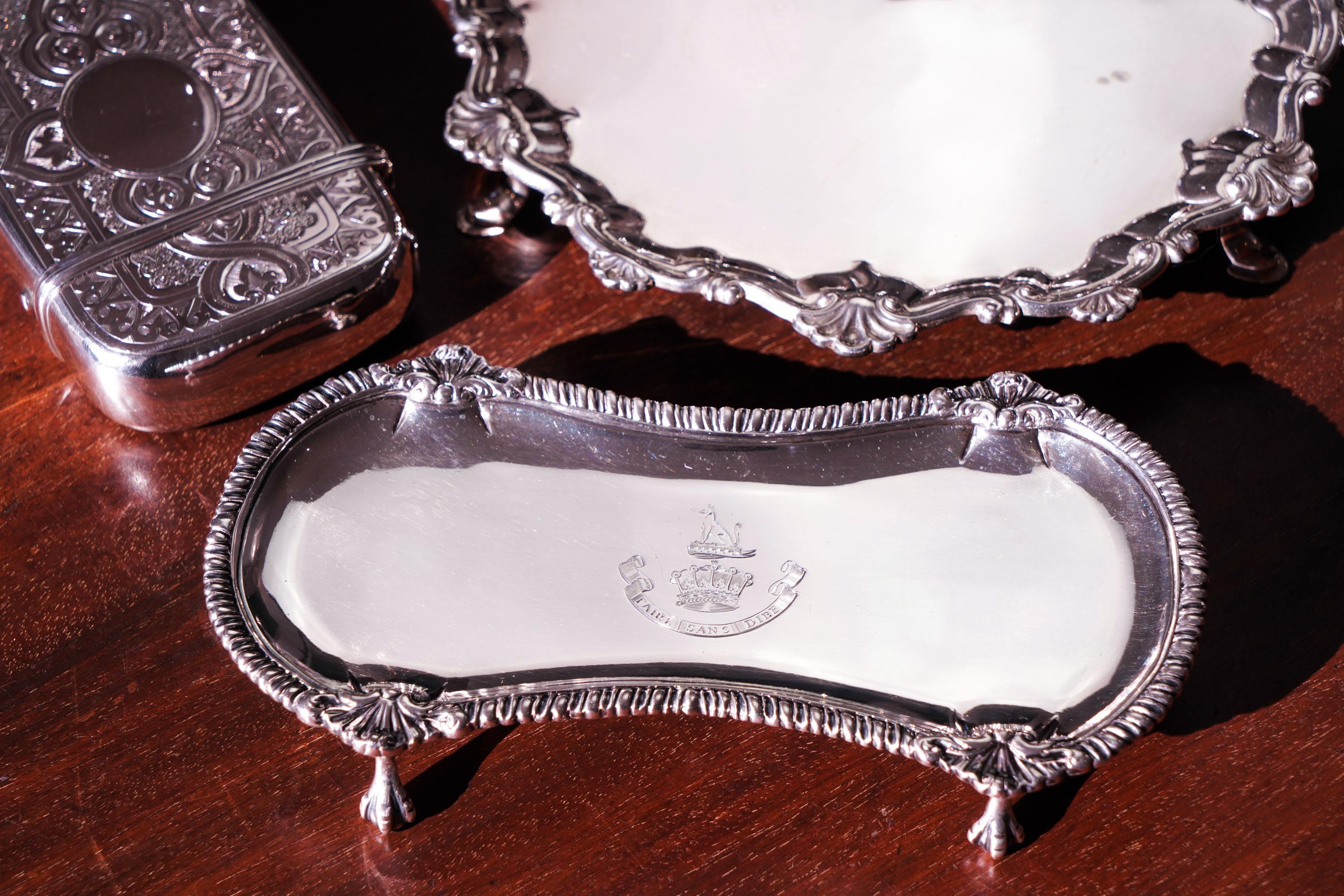 Antique Georgian Solid Silver Snuffer / Pen Tray Salver, Earl of Ilchester, 1774 9