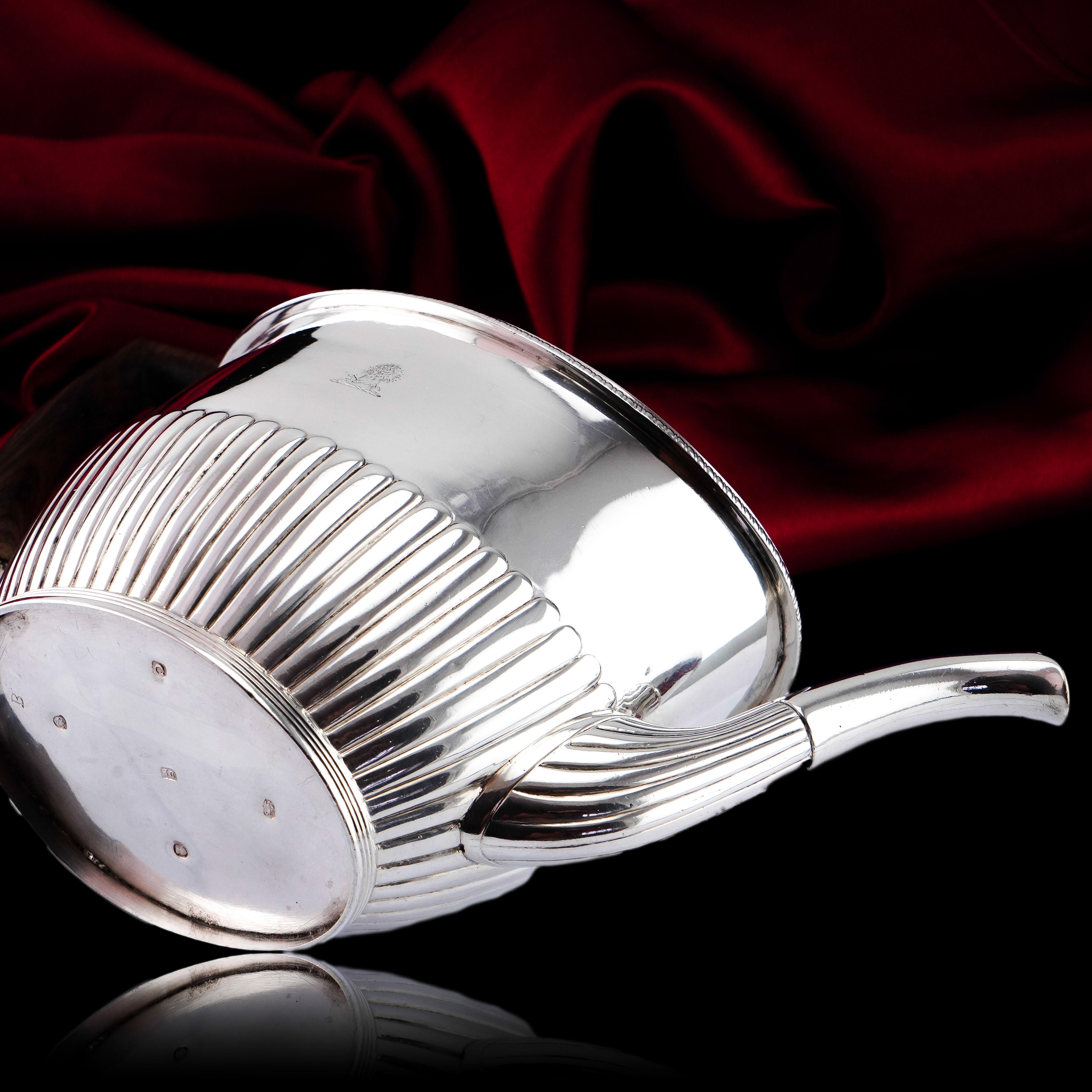 Antique Georgian Solid Silver Teapot with Coronet Finial Daniel Pontifex 1798 For Sale 7