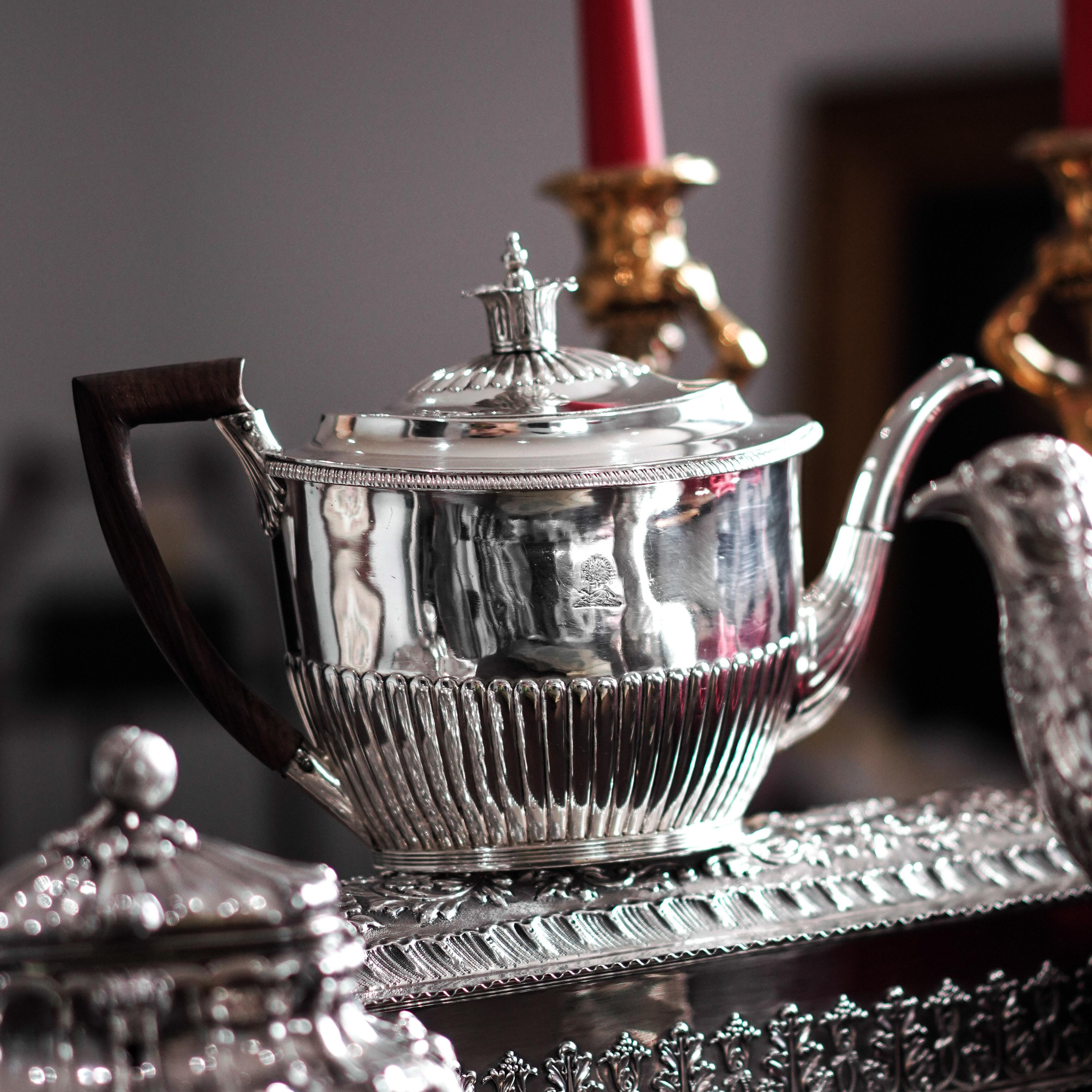 Antique Georgian Solid Silver Teapot with Coronet Finial Daniel Pontifex 1798 For Sale 10