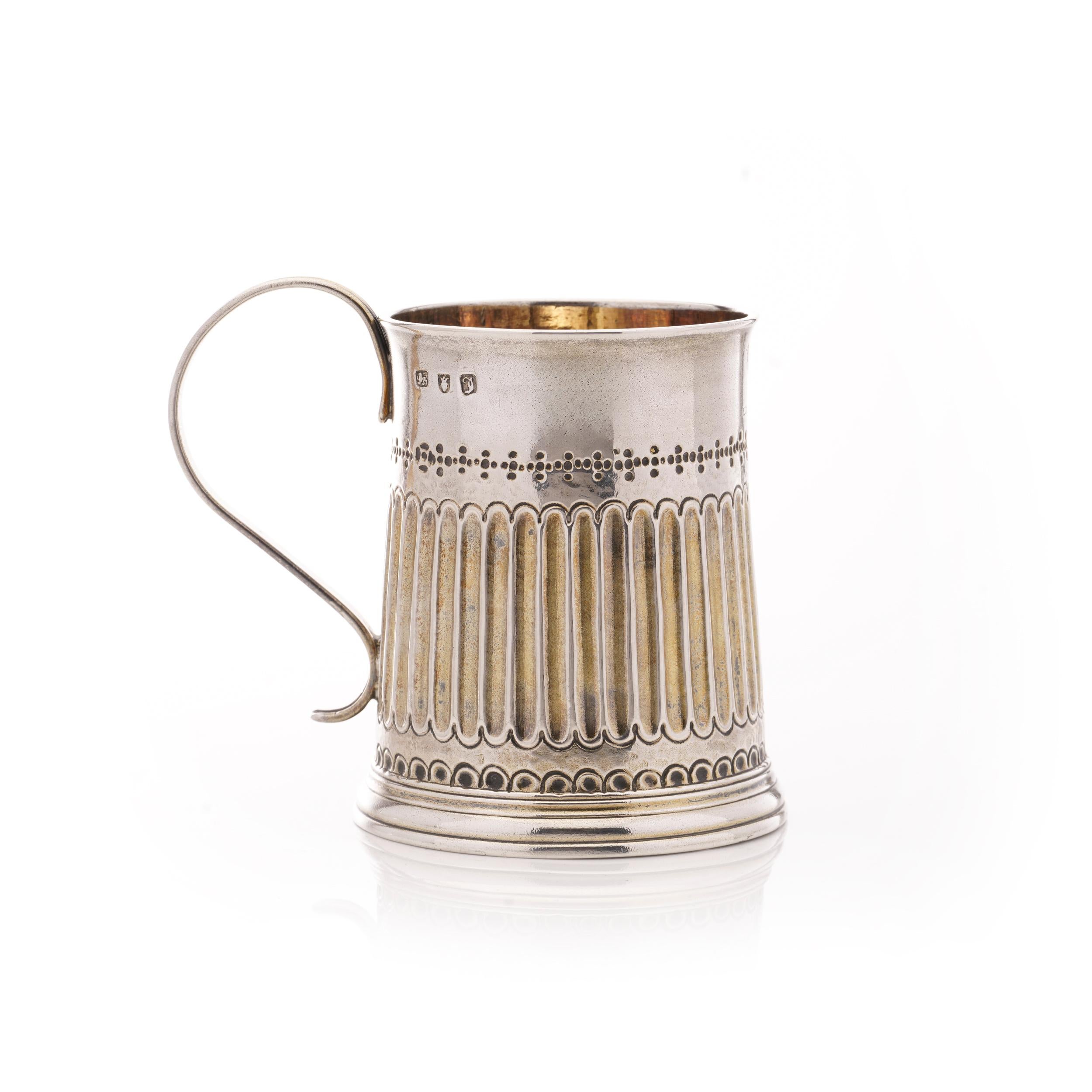 Mid-18th Century Antique Georgian sterling 925 silver tankard For Sale