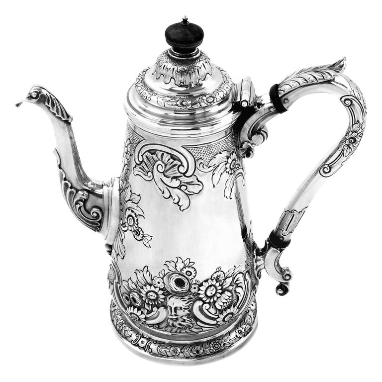 Antique Georgian Sterling Silver Coffee Pot, 1821 For Sale