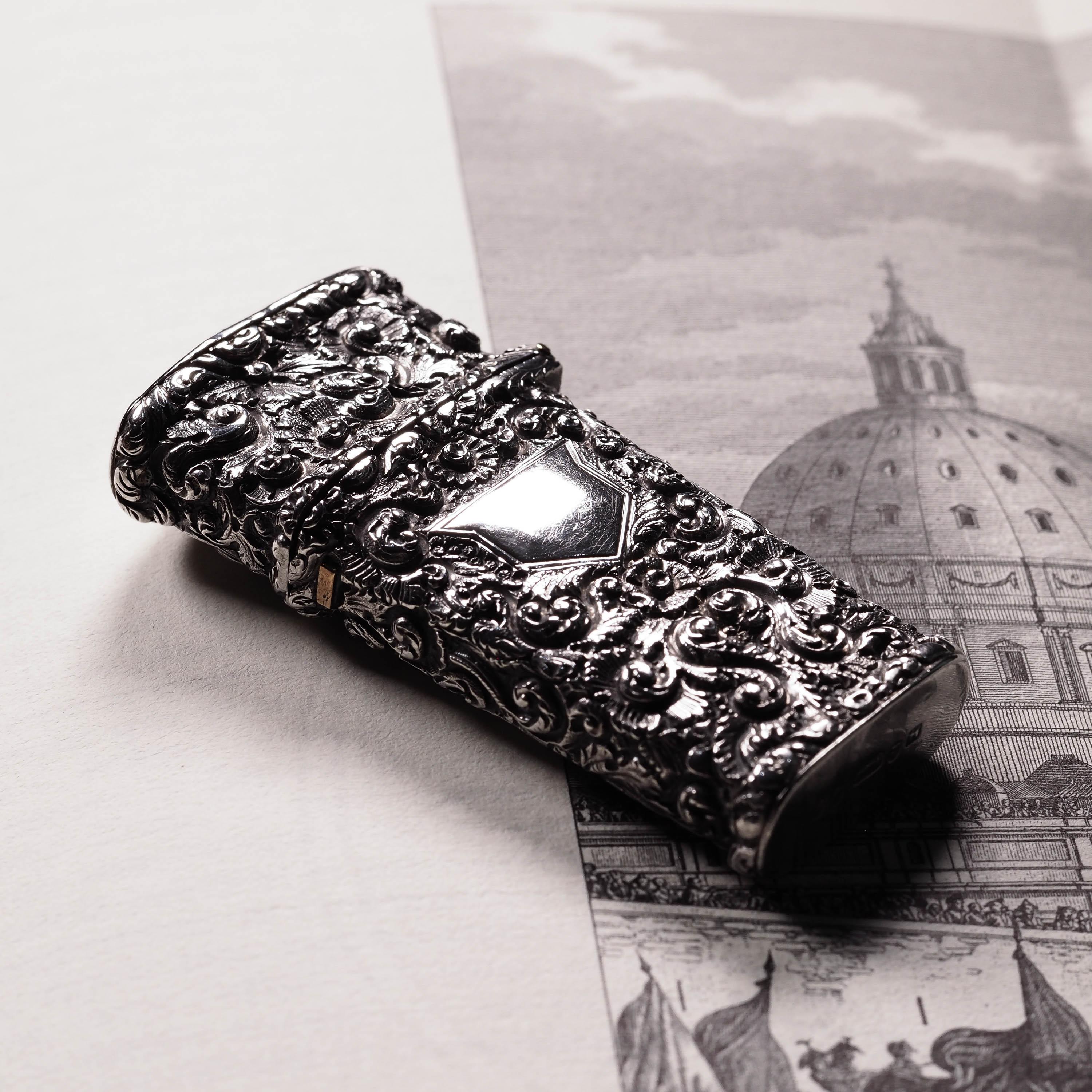 Antico astuccio per aghi Etui in argento sterling georgiano - Taylor & Perry 1830 in vendita 8
