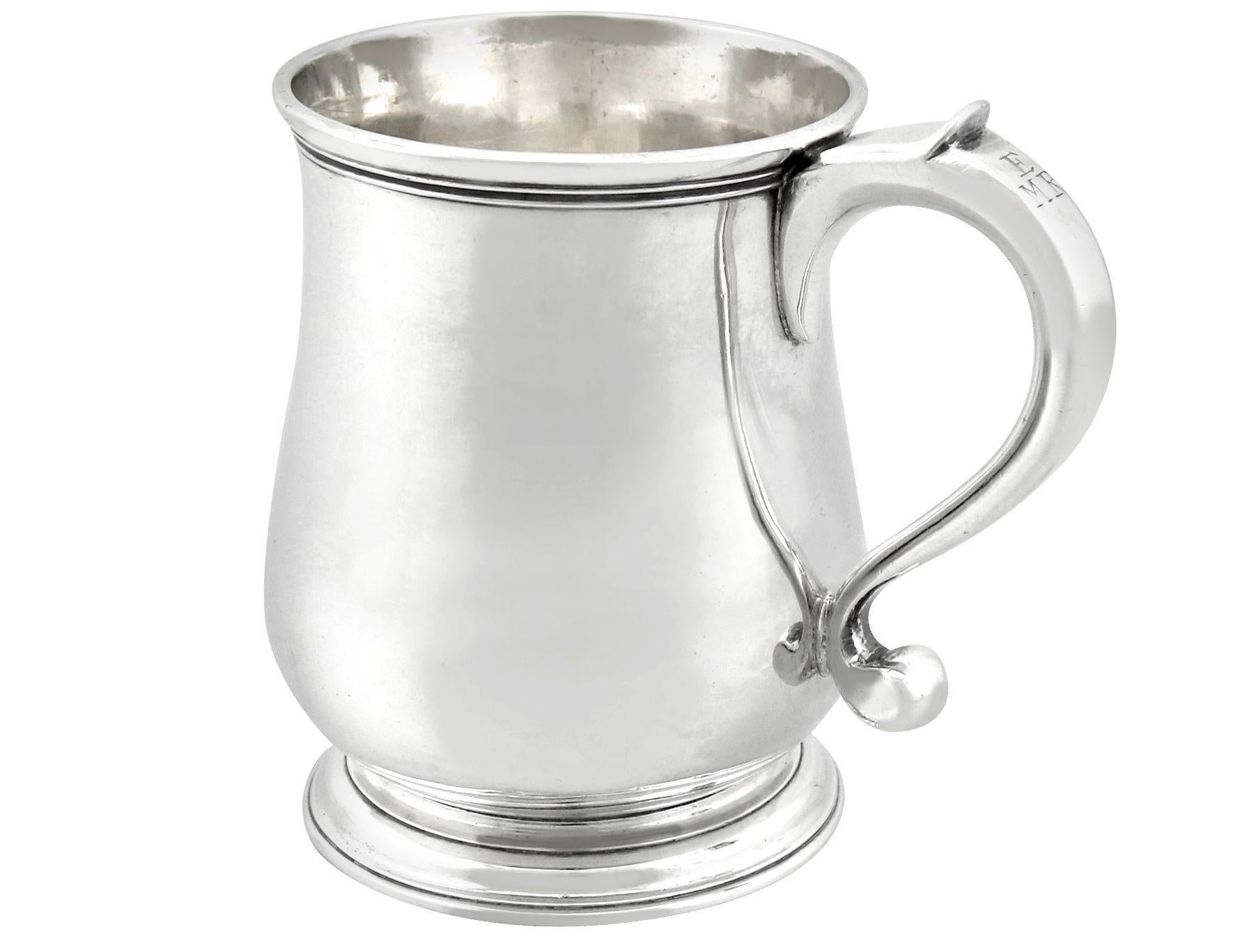 English Antique Georgian Sterling Silver Lady's Mug For Sale