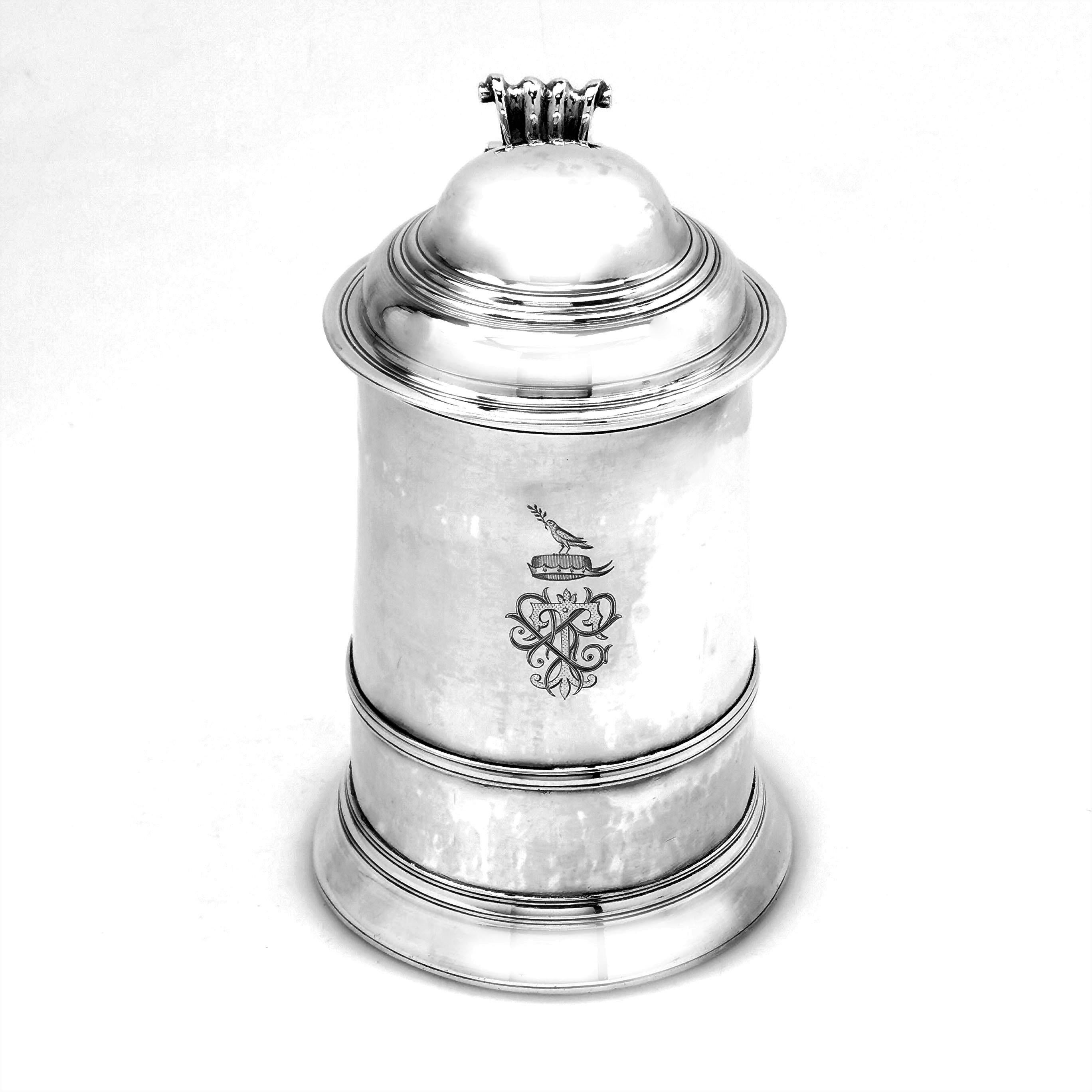 Antike georgische Sterling Silber Deckelkrug / Bierkrug 1771 im Zustand „Gut“ im Angebot in London, GB