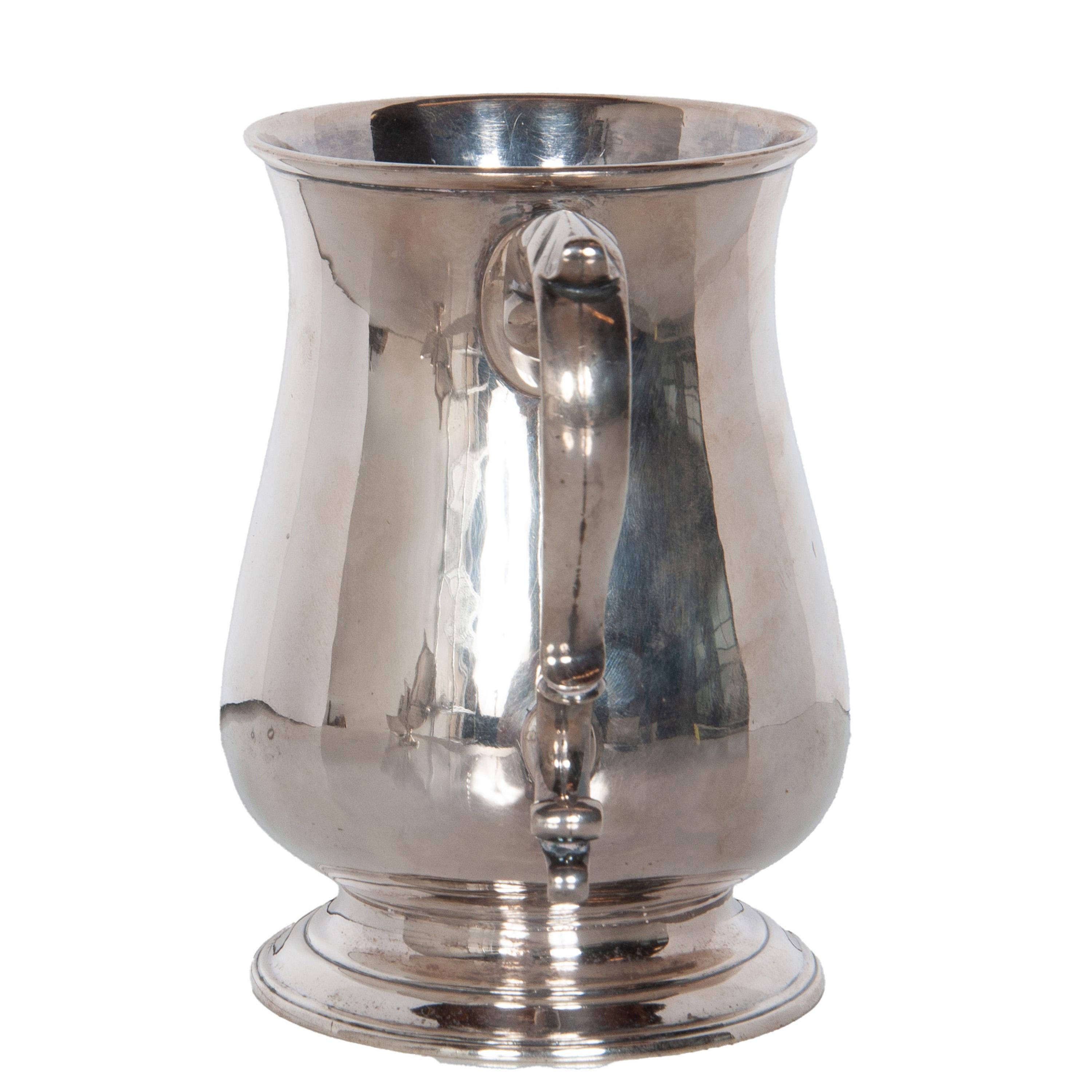Antigua jarra de cerveza georgiana de plata de ley Jacob Marsh Londres 1770 en venta 2