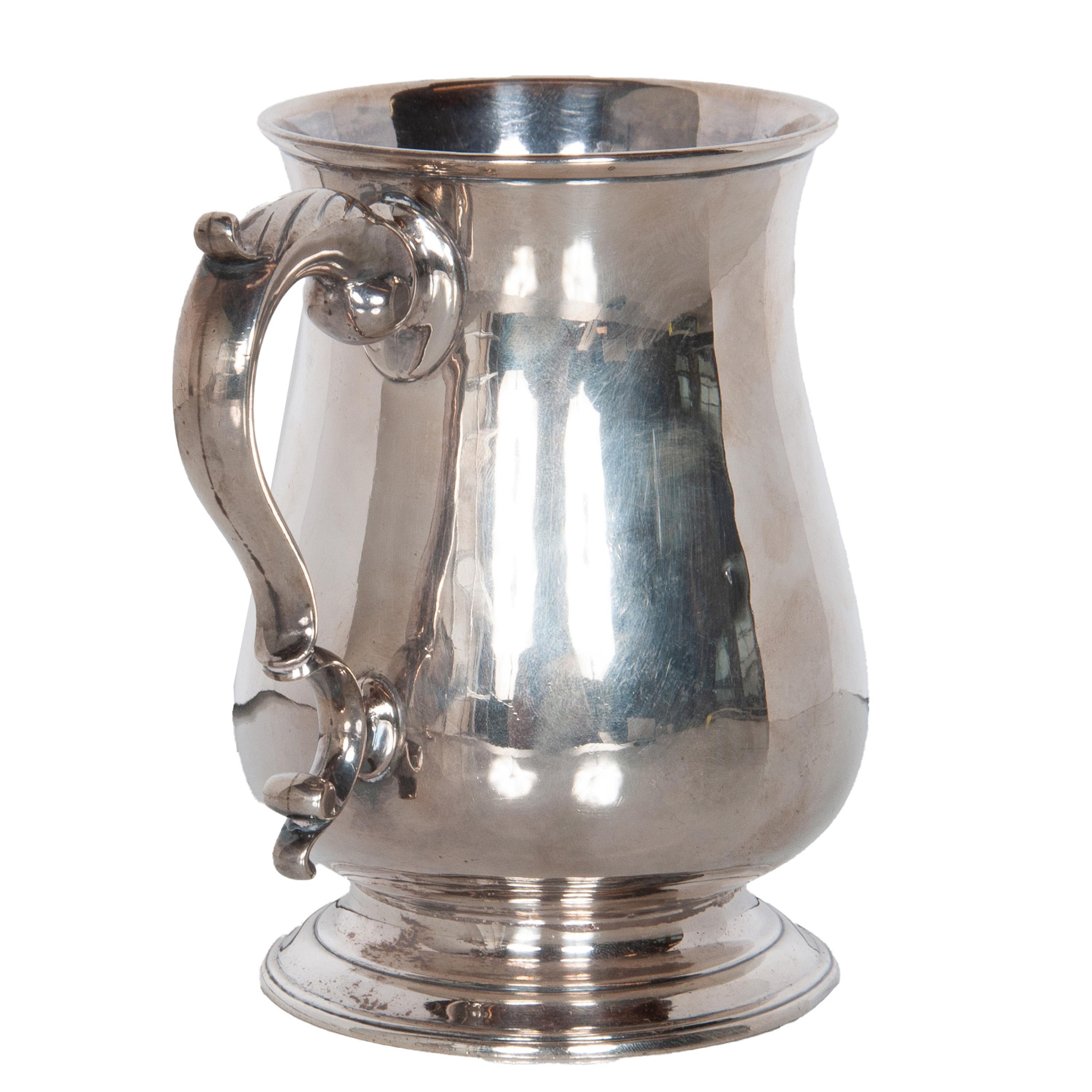 Antigua jarra de cerveza georgiana de plata de ley Jacob Marsh Londres 1770 en venta 1