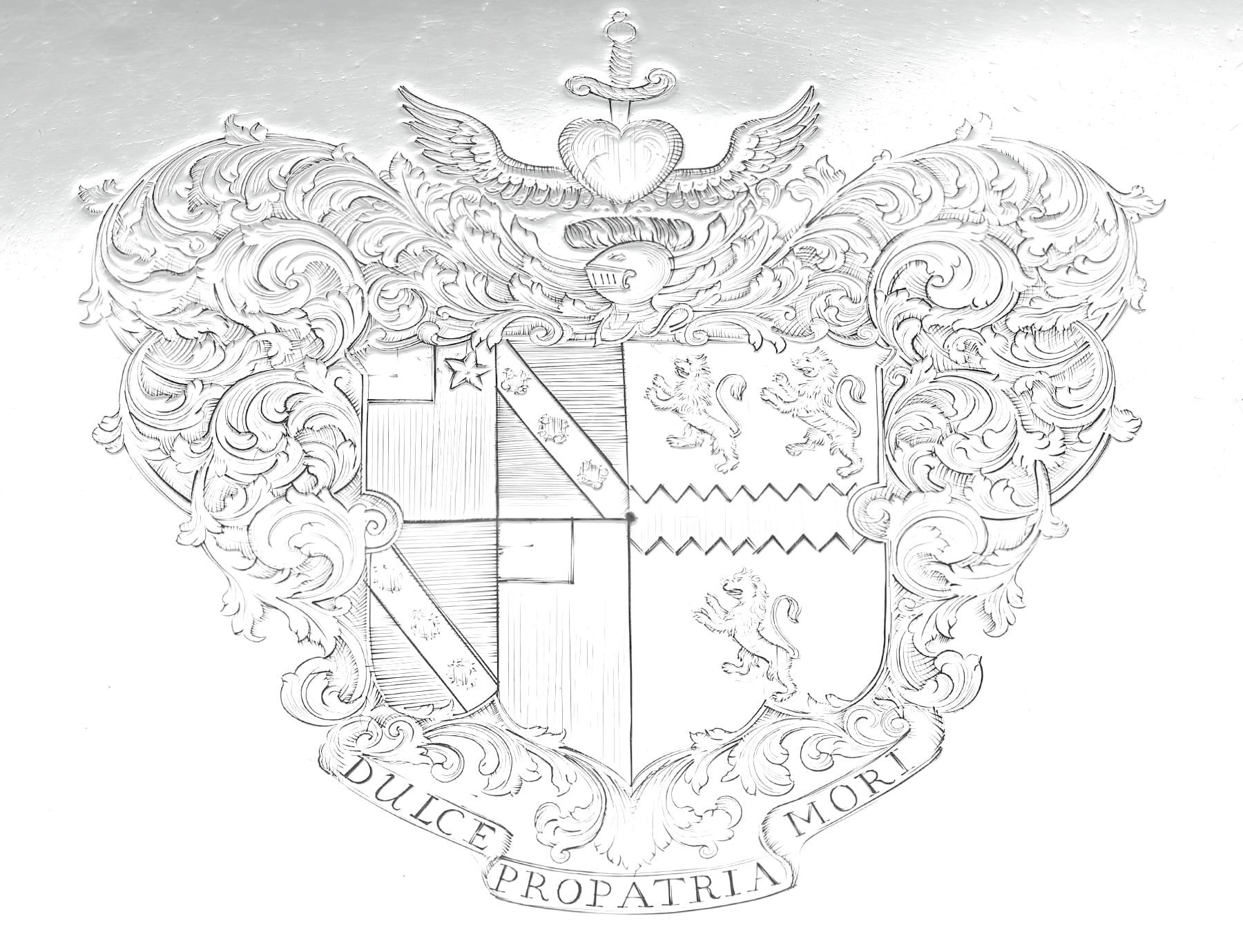 Argento 925 Antico salver georgiano in argento sterling (1736) in vendita