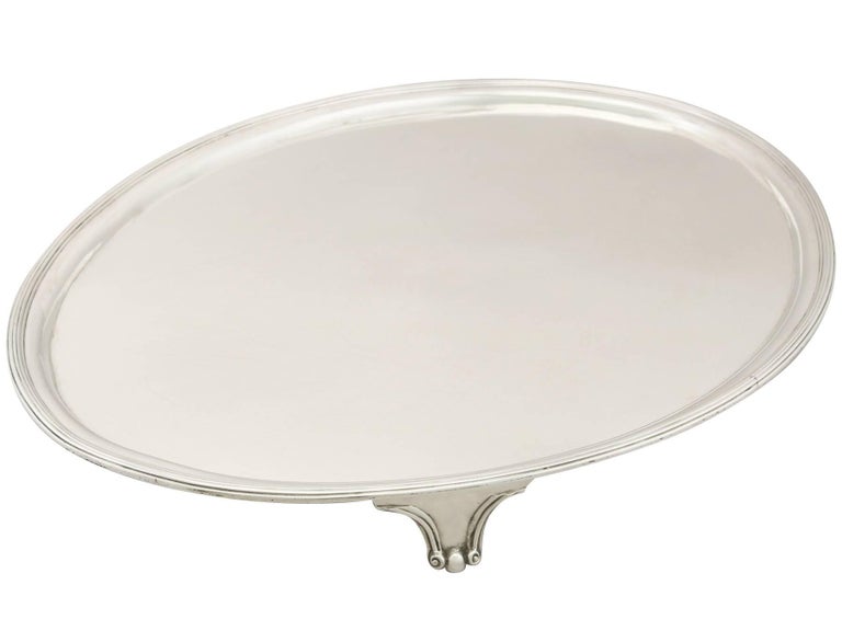 Antique Georgian Sterling Silver Salver In Excellent Condition In Jesmond, Newcastle Upon Tyne