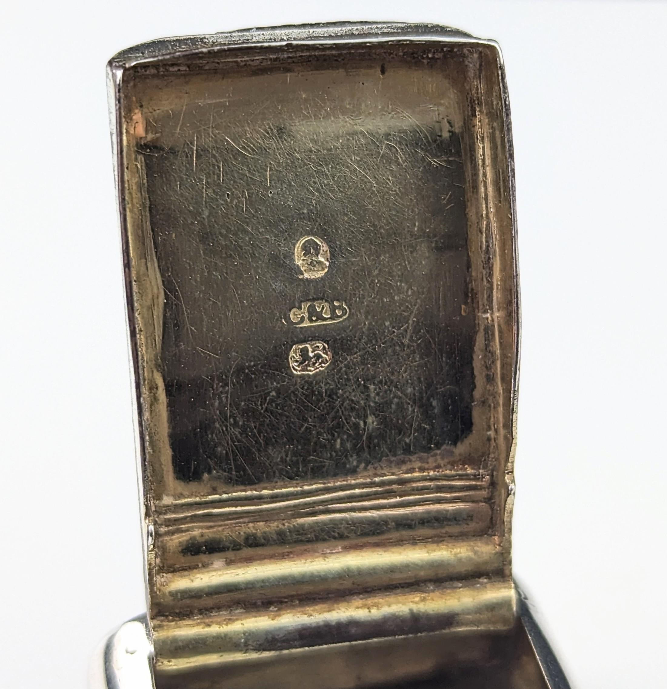 XIXe siècle Tabatière ancienne en argent sterling de style géorgien en vente