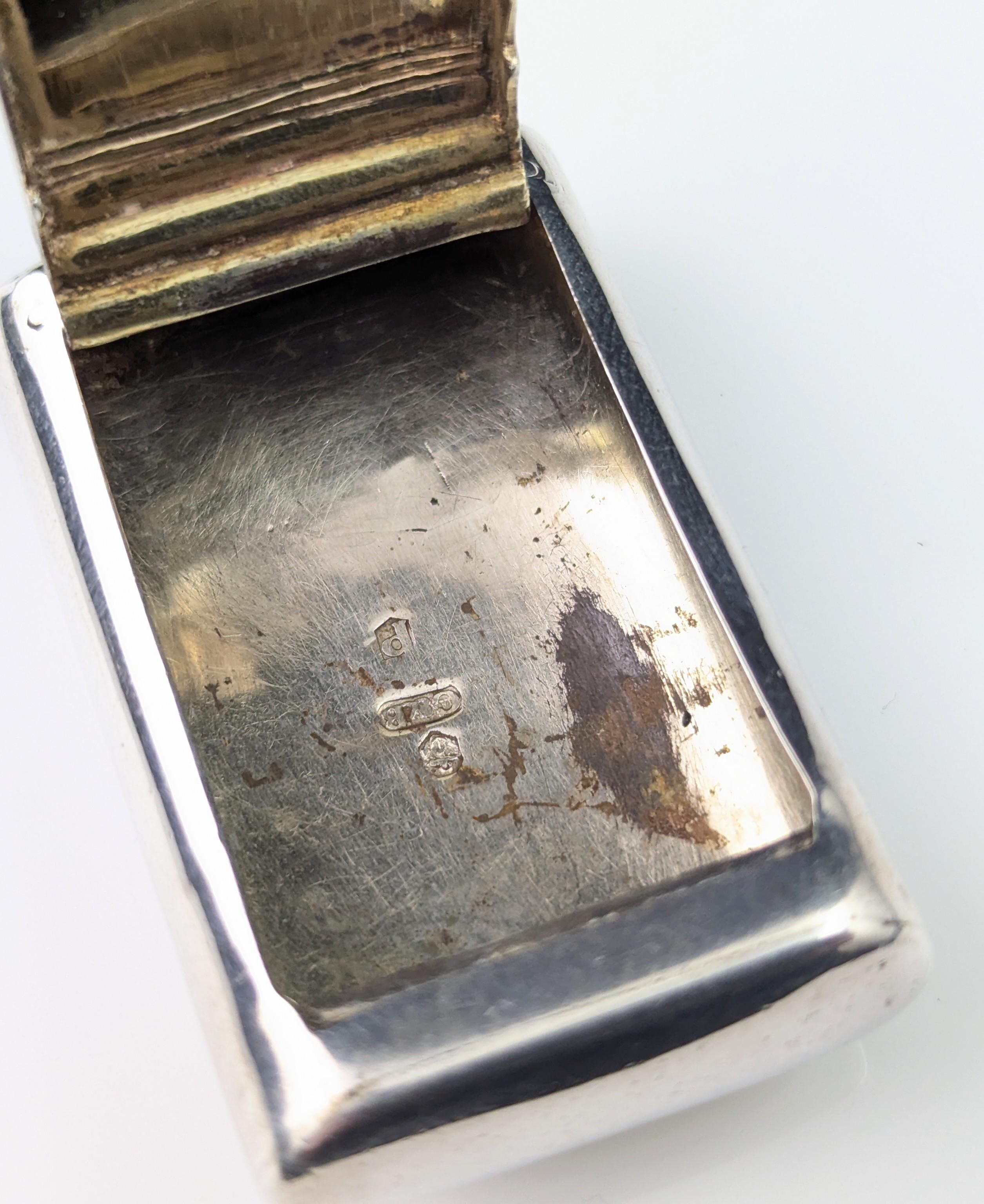 Argent sterling Tabatière ancienne en argent sterling de style géorgien en vente