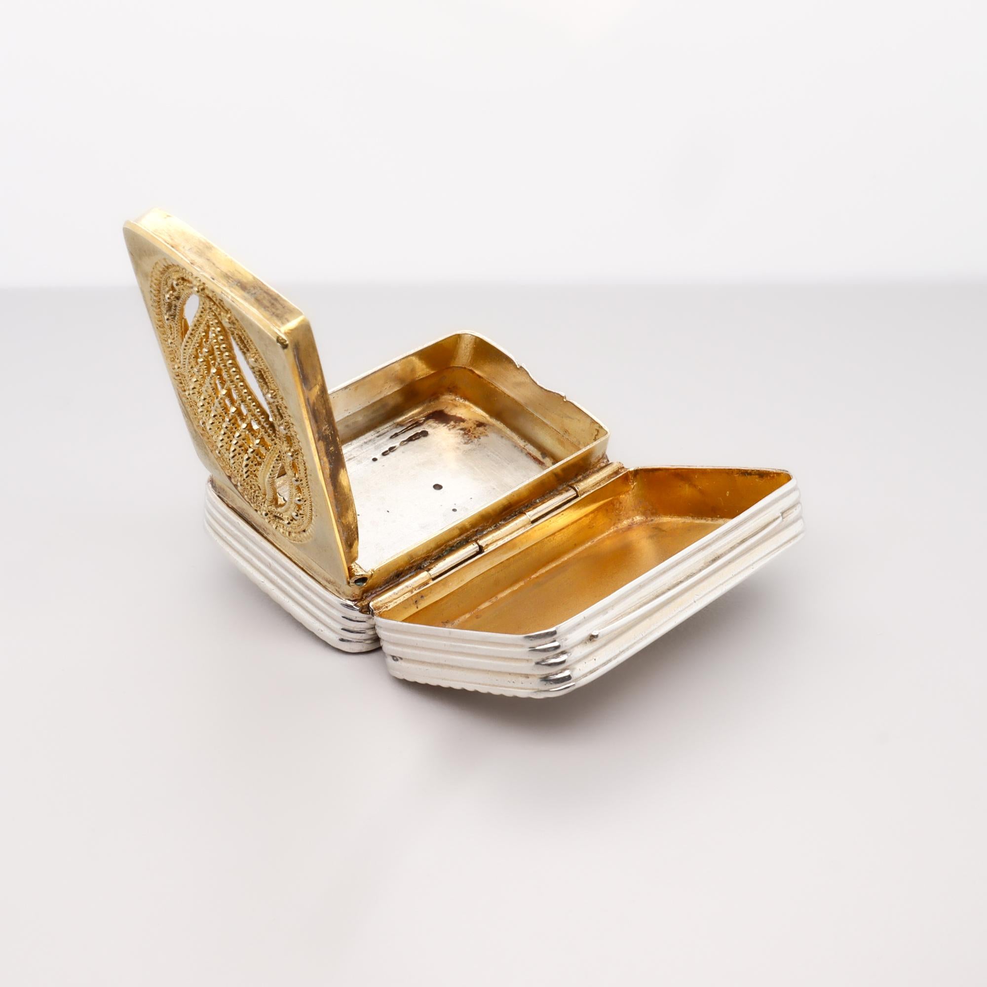 Antique Georgian Sterling Silver Vinaigrette by John Munslow, Birmingham 1808 For Sale 5