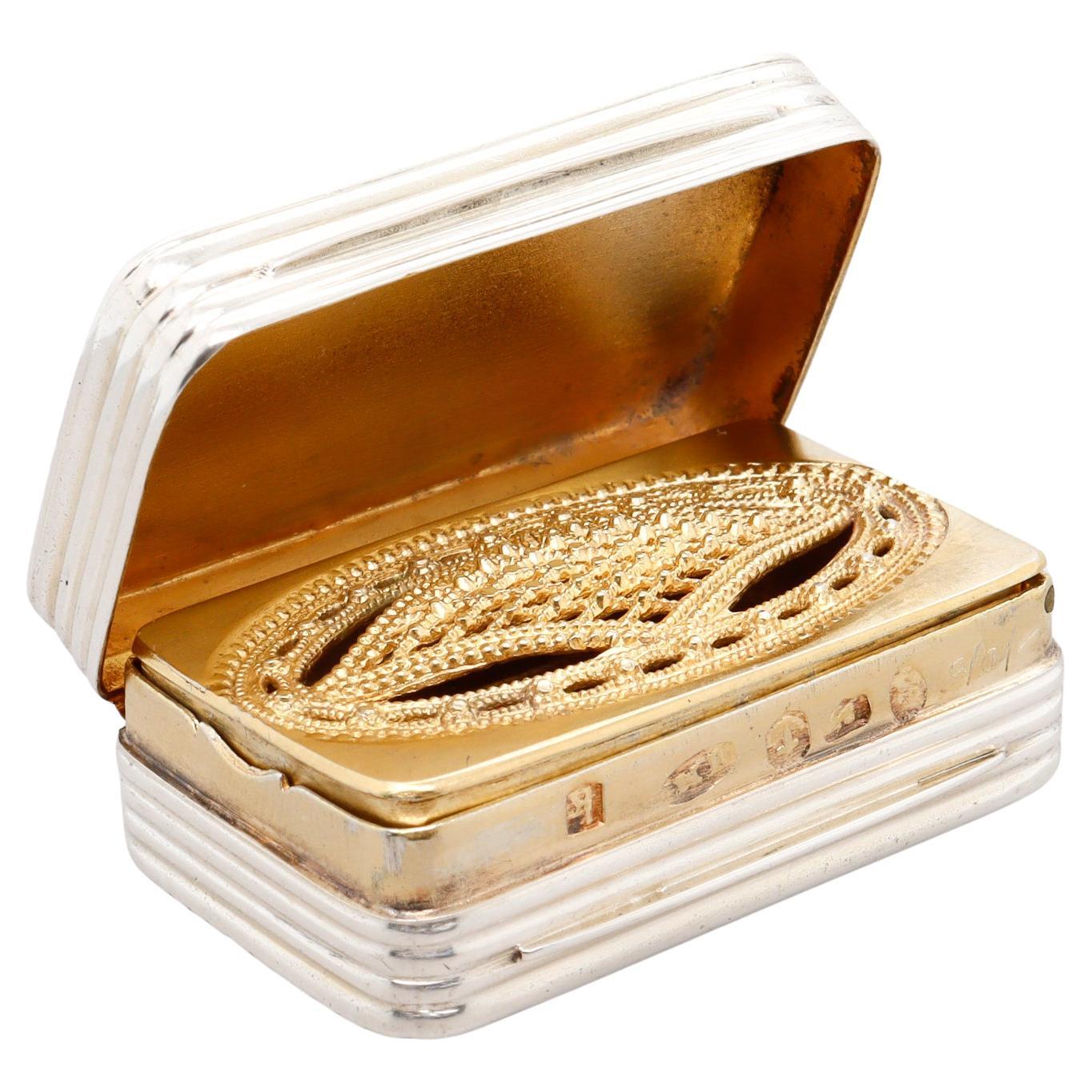 Antique Georgian Sterling Silver Vinaigrette by John Munslow, Birmingham 1808 For Sale