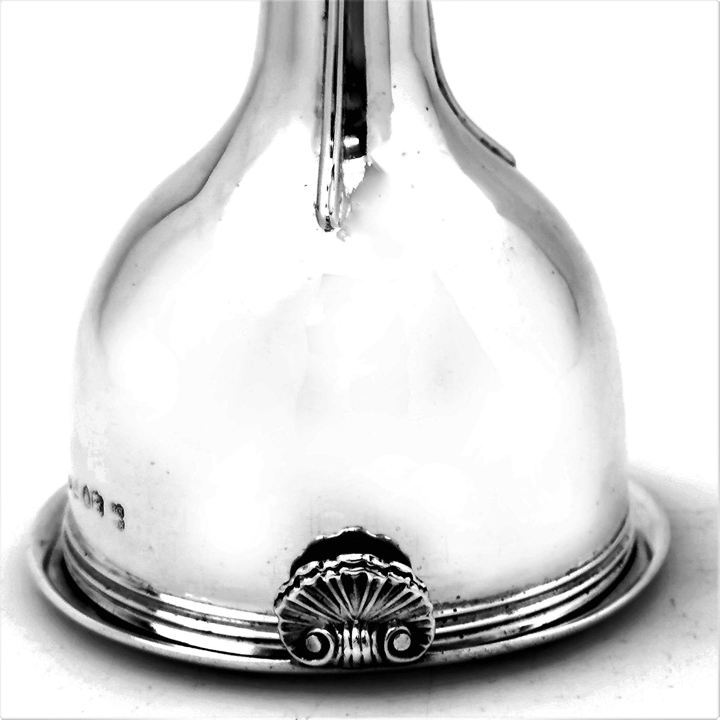 Antique Georgian Sterling Silver Wine Funnel 1827 In Good Condition In London, GB