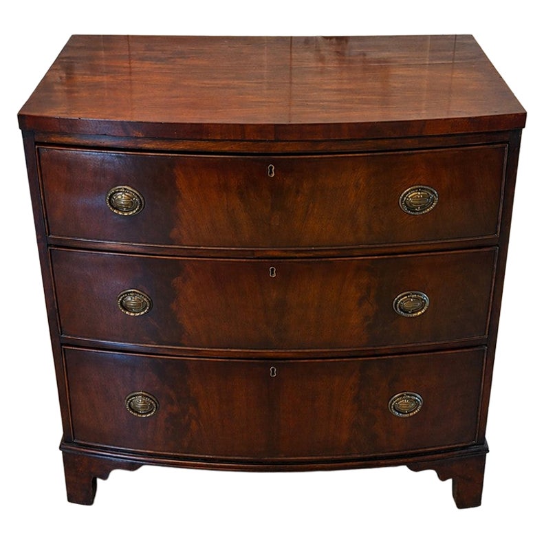 Antique Georgian Style Bow Front Chest of Drawers Figured Mahogany Brass Handles