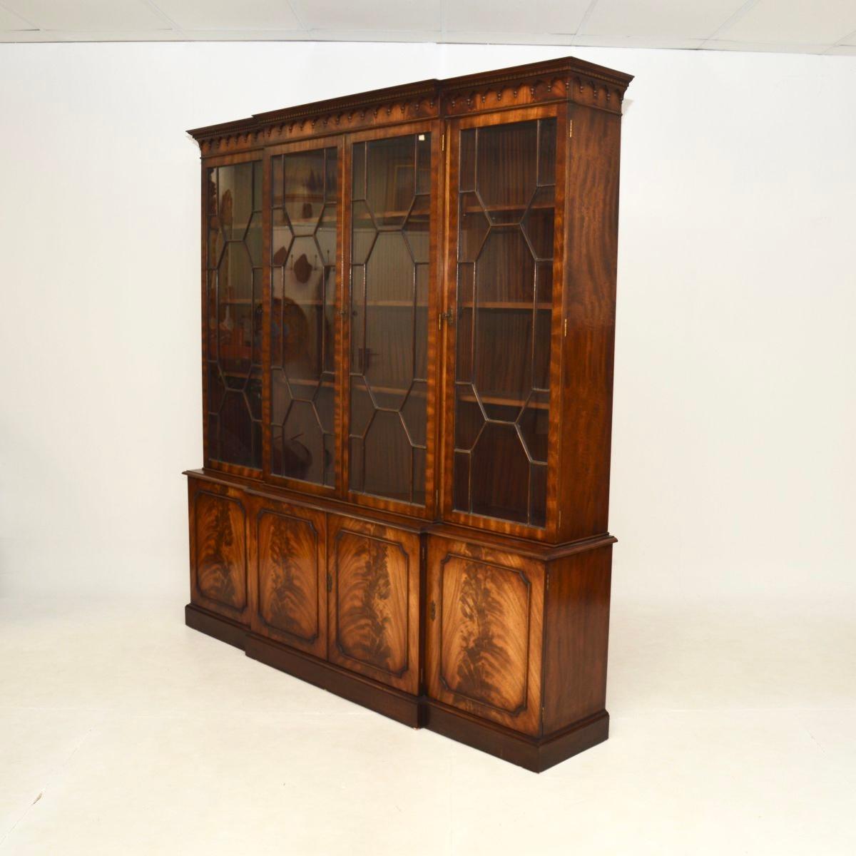 Mid-20th Century Antique Georgian Style Breakfront Bookcase For Sale