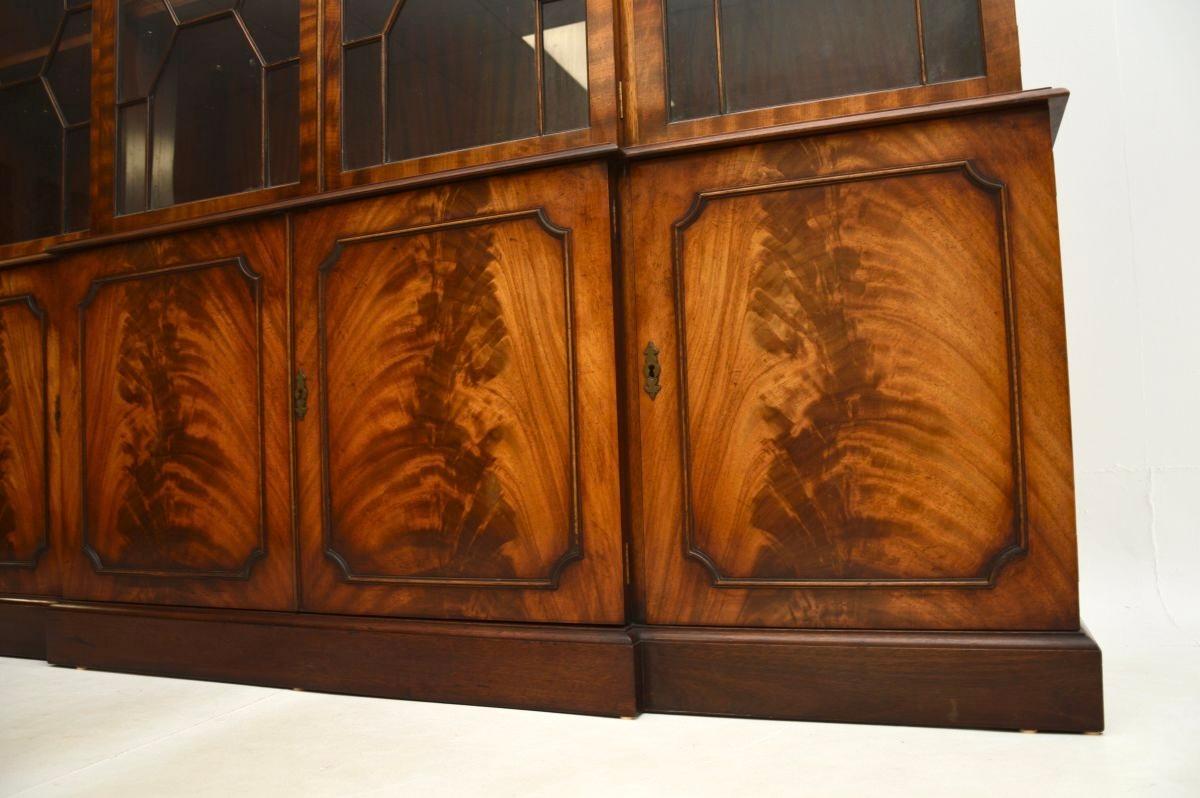Antique Georgian Style Breakfront Bookcase For Sale 3