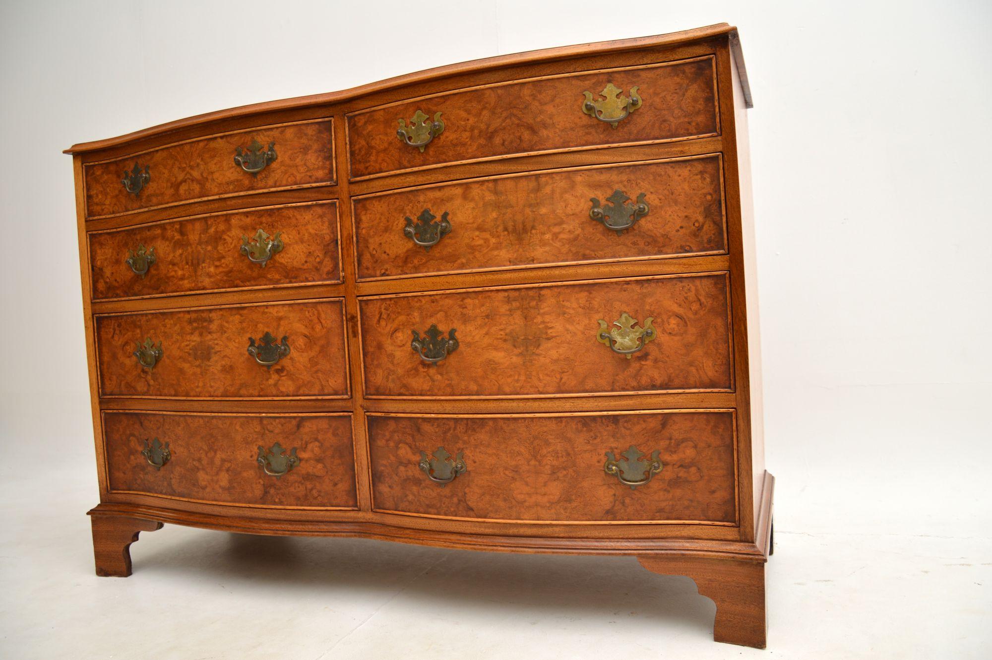 Antique Georgian Style Burr Walnut Chest of Drawers / Sideboard 3