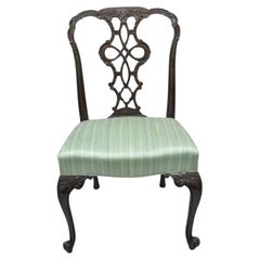 Silla auxiliar de comedor antigua de caoba maciza con respaldo de listón tallado de estilo georgiano (B)