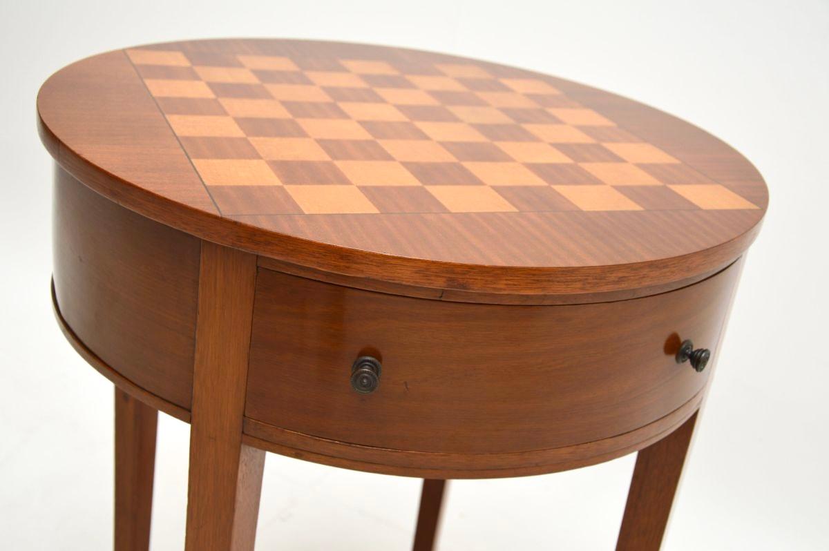 Antiker Schachspieltisch im georgianischen Stil im Angebot 1